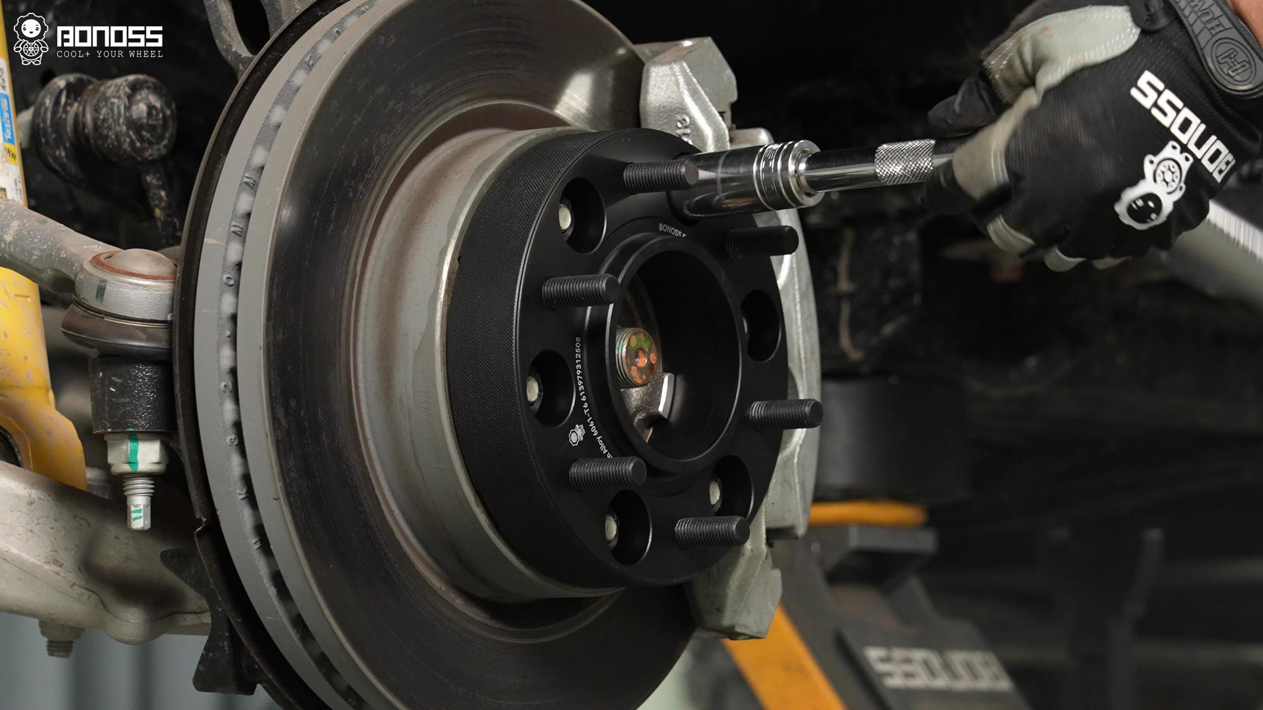 Ultimate 2022 Ford Bronco Wheel Spacers Guide 5 Expert Tips BONOSS Forged Active Cooling Adapters Hubcentric Spacers Pros Before and After Example (1)