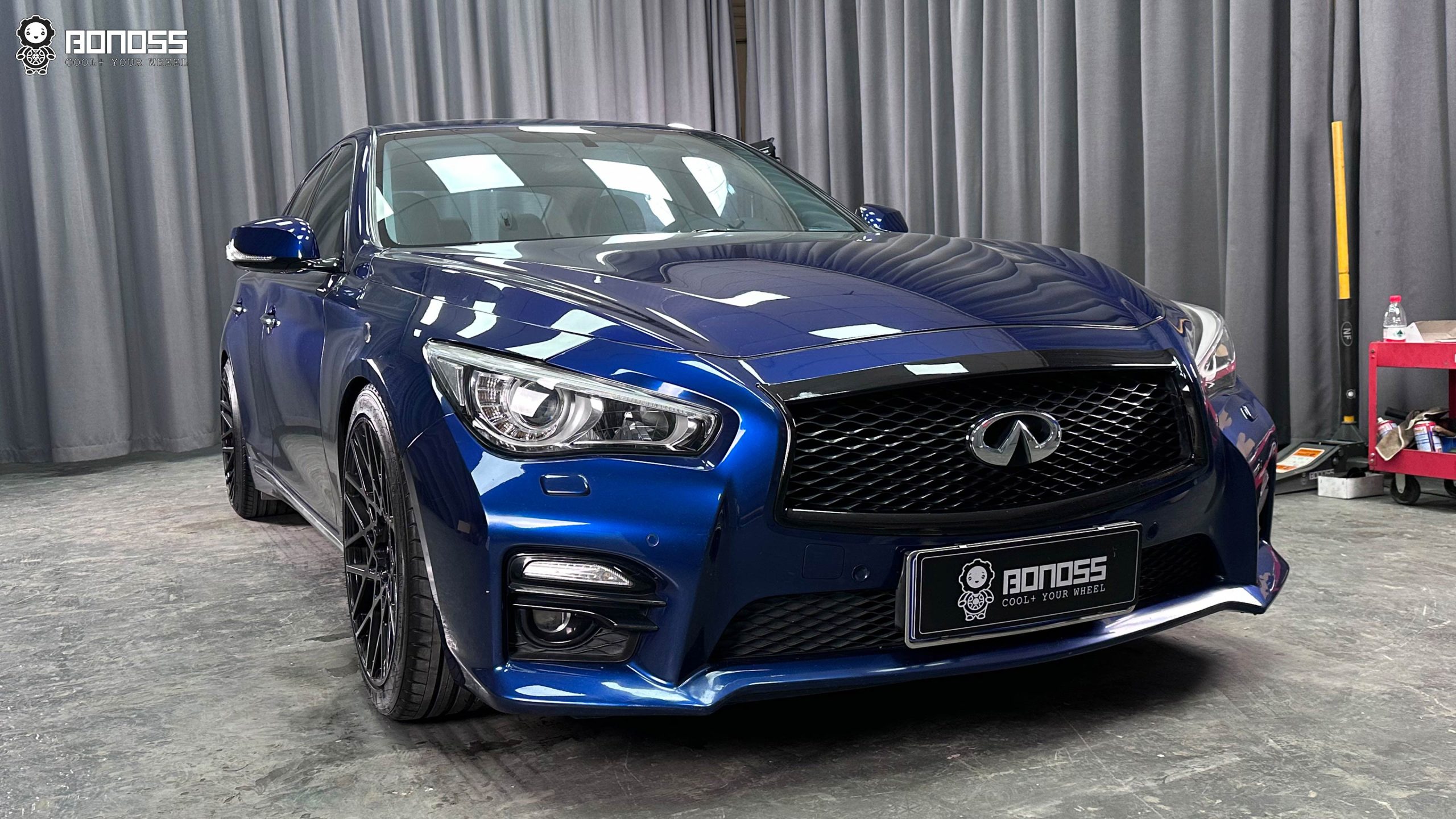 BONOSS Forged Active Cooling 2016 Infiniti Q50 Wheel Spacers Front 15mm Before and After (2)