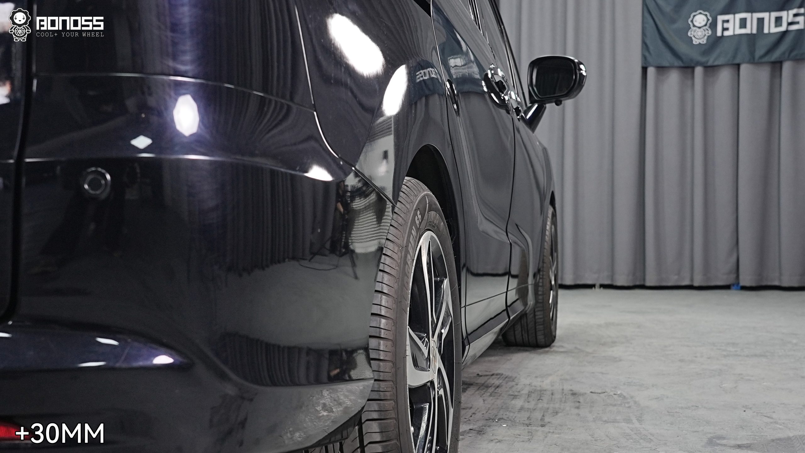 BONOSS Forged Active Cooling 2017 Honda Odyssey Wheel Spacers Front 20mm Rear 30mm Before and After (6)