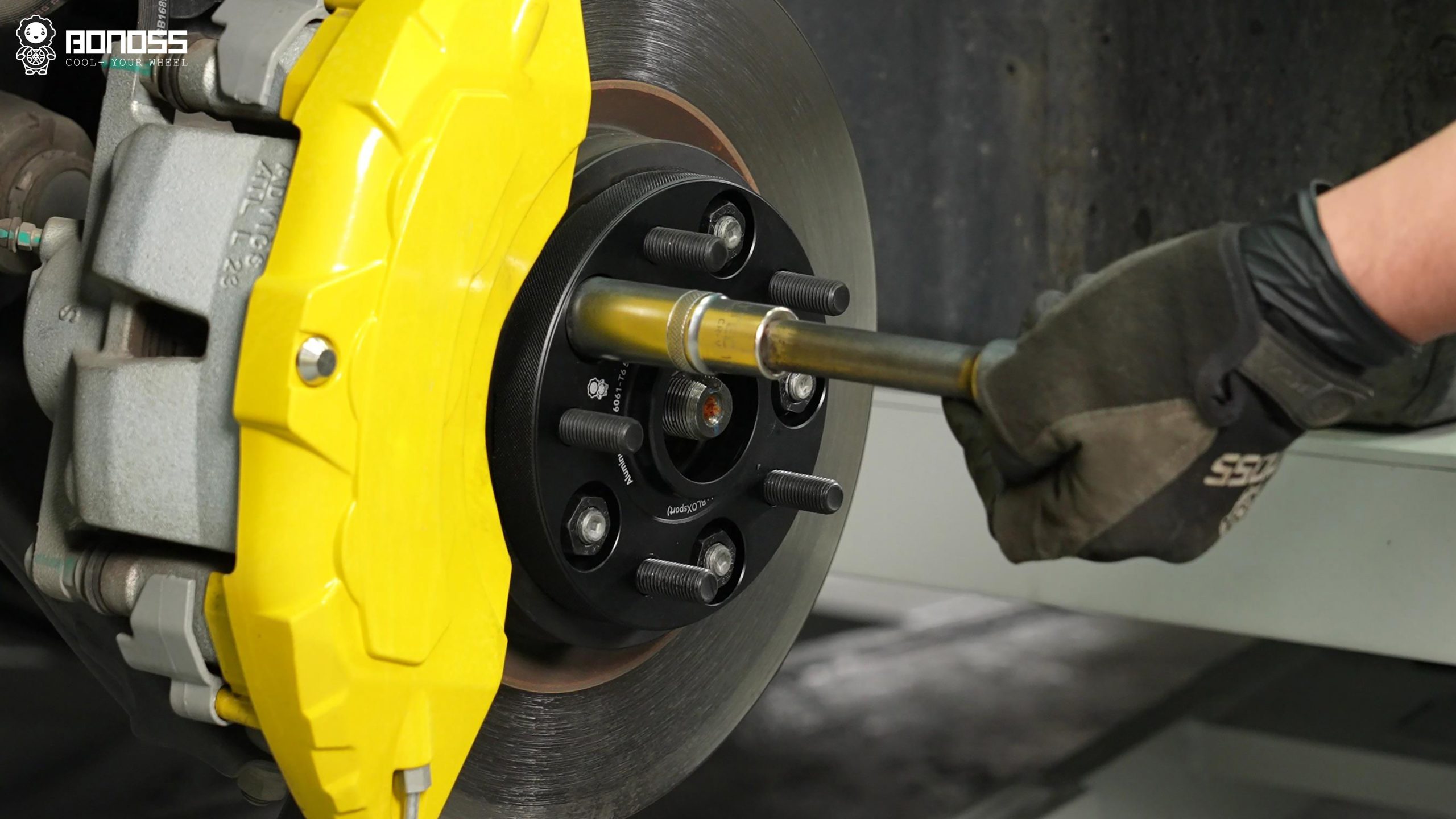 BONOSS Forged Active Cooling 2022 Toyota Avalon Wheel Spacers Front 20mm Rear 25mm Before and After (13)