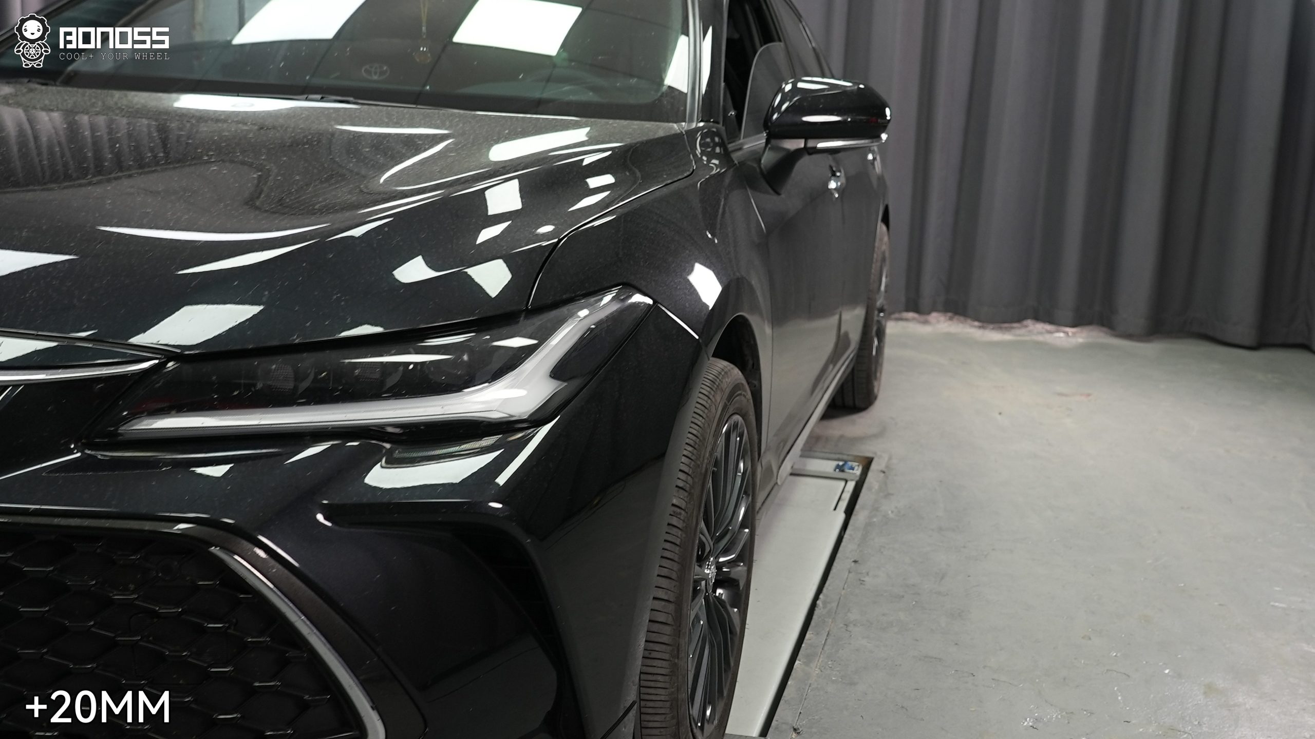 BONOSS Forged Active Cooling 2022 Toyota Avalon Wheel Spacers Front 20mm Rear 25mm Before and After (3)