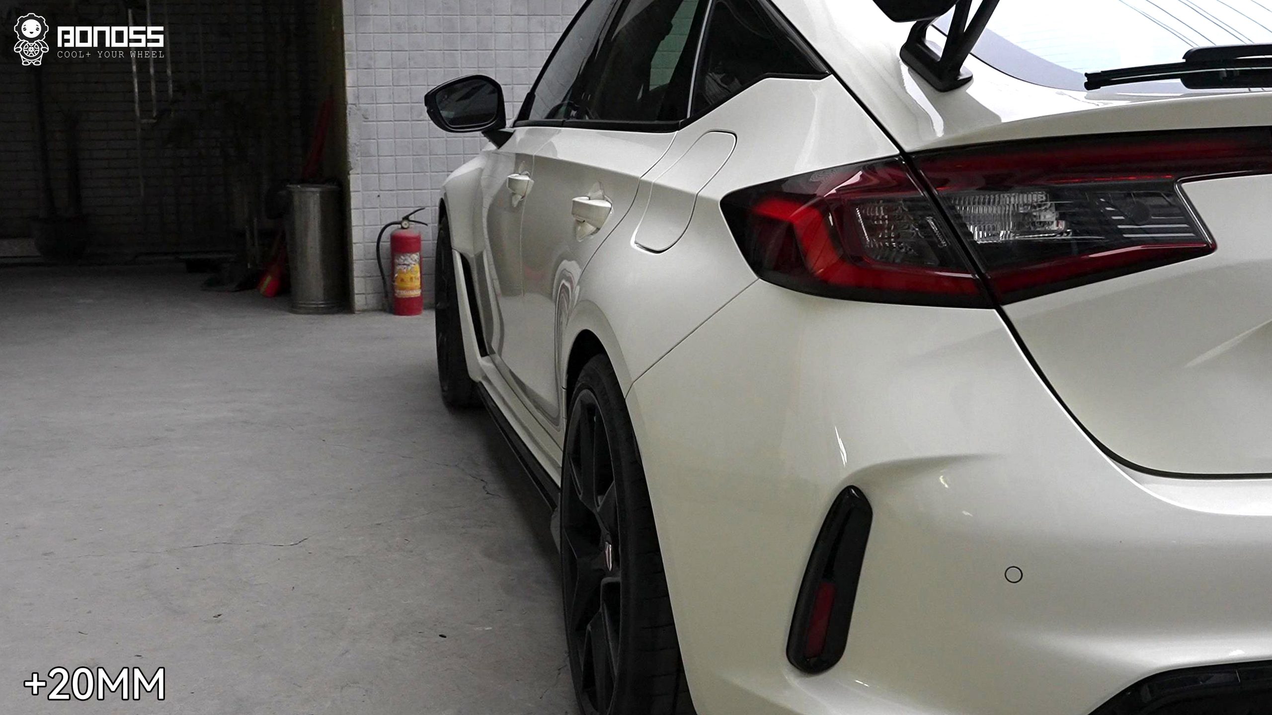 BONOSS Forged Active Cooling 2023 Honda Civic Type R Wheel Spacers Front 15mm Rear 20mm Before and After (5)