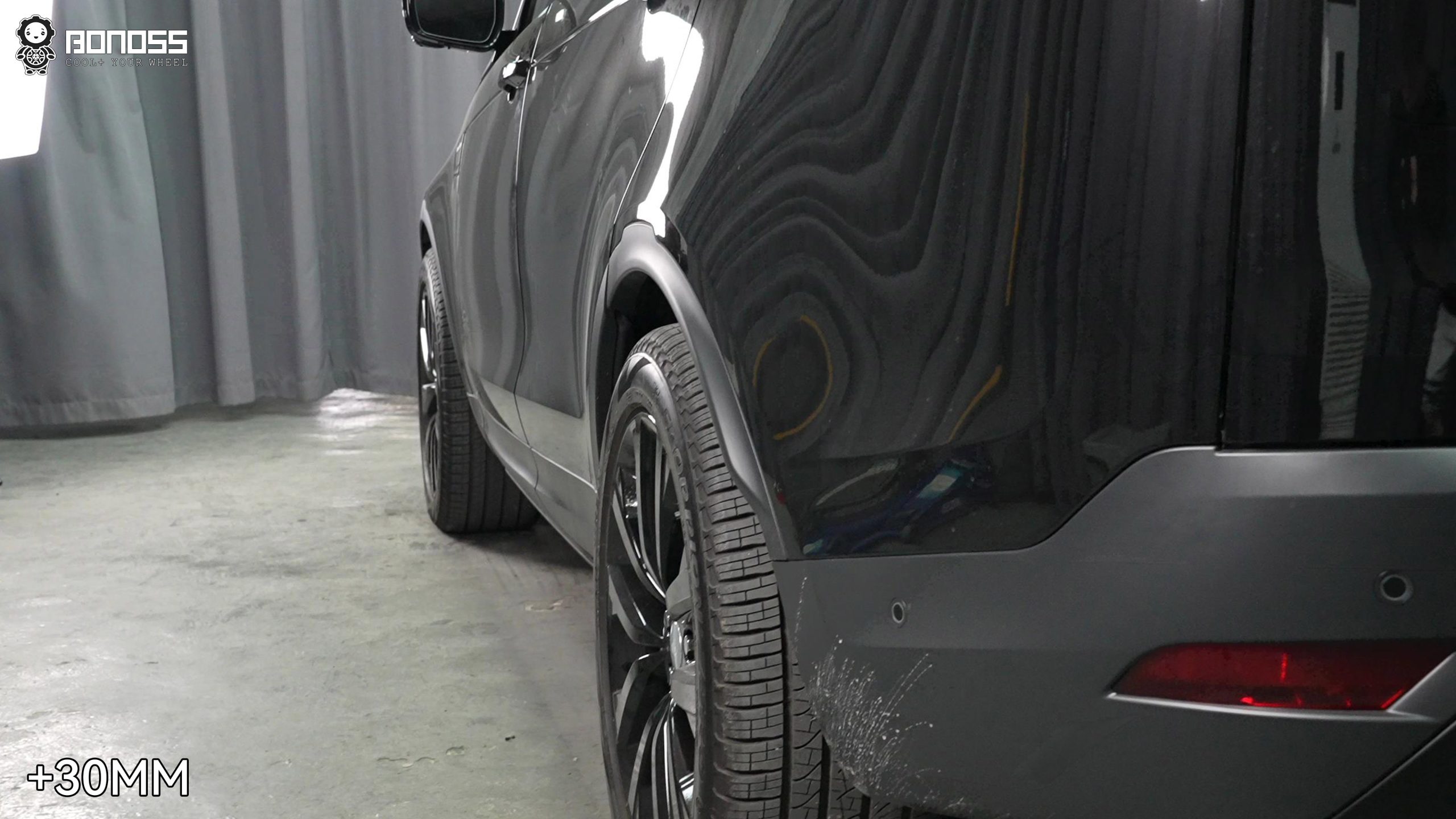 BONOSS Forged Active Cooling 2023 Land Rover Discovery 5 Wheel Spacers Front 25mm Rear 30mm Before and After (5)