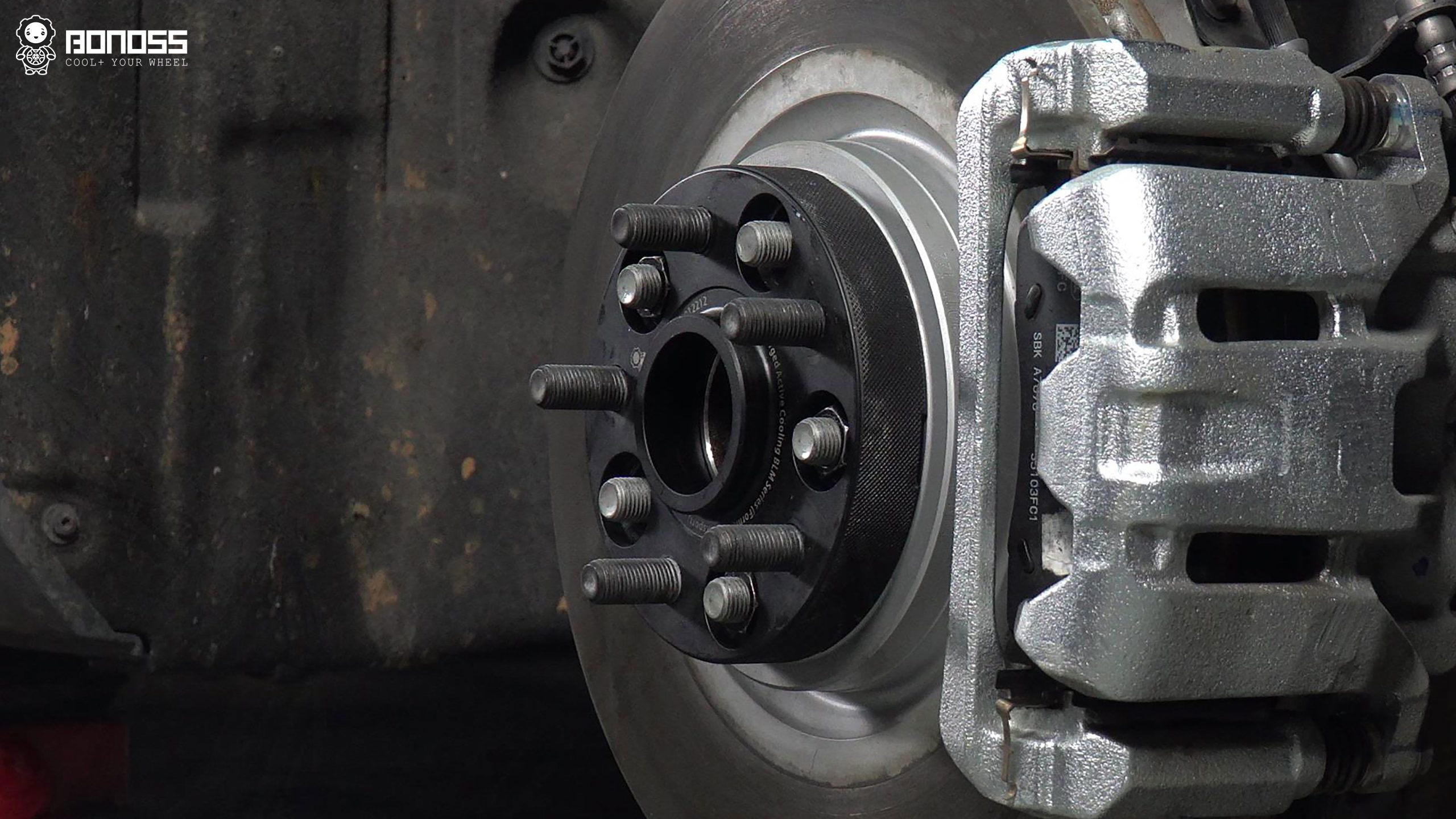 BONOSS Forged Active Cooling 2024 XPeng P7+ Wheel Spacers Front 25mm Rear 30mm Before and After (14)