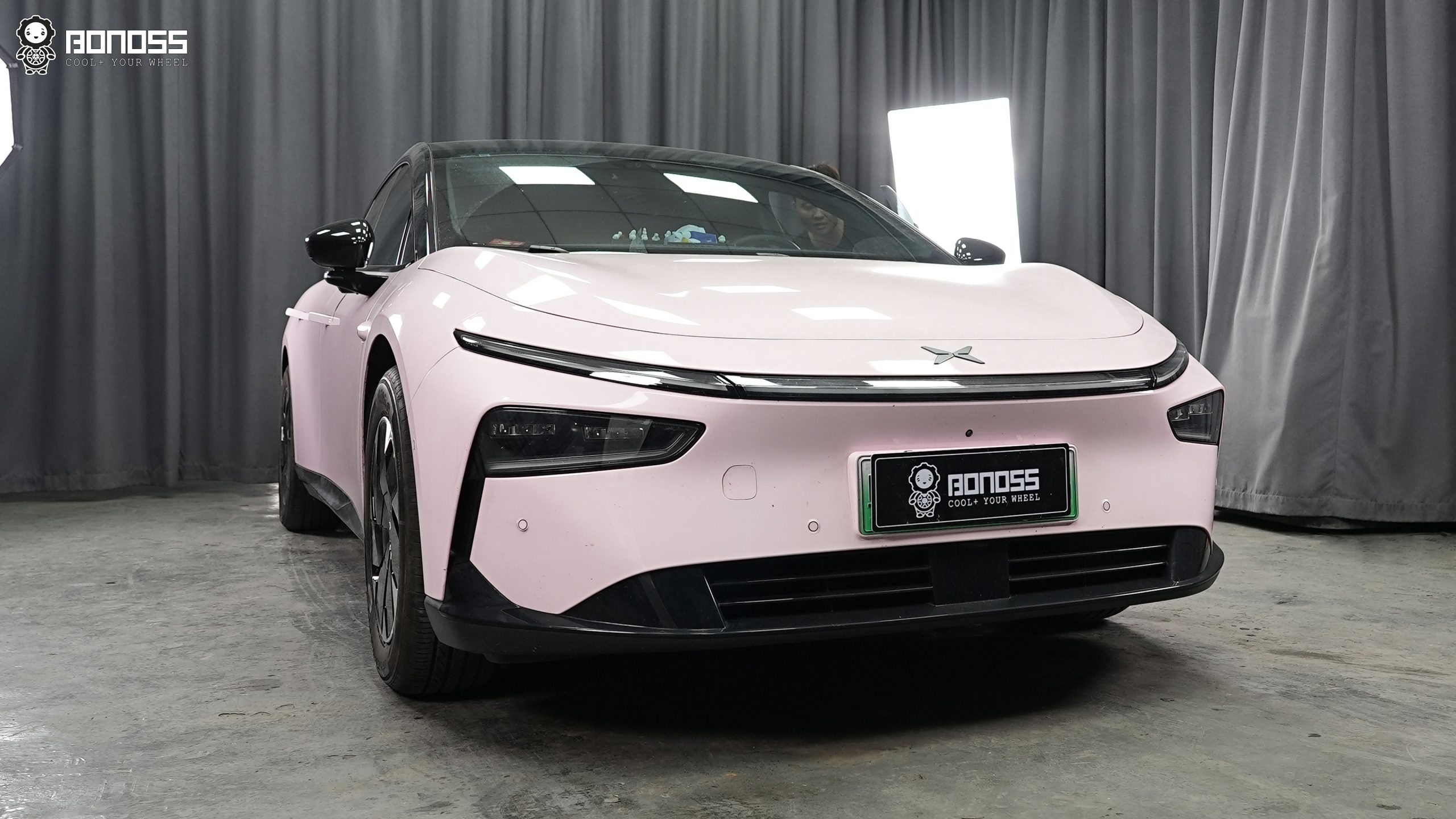 BONOSS Forged Active Cooling 2024 XPeng P7+ Wheel Spacers Front 25mm Rear 30mm Before and After (2)