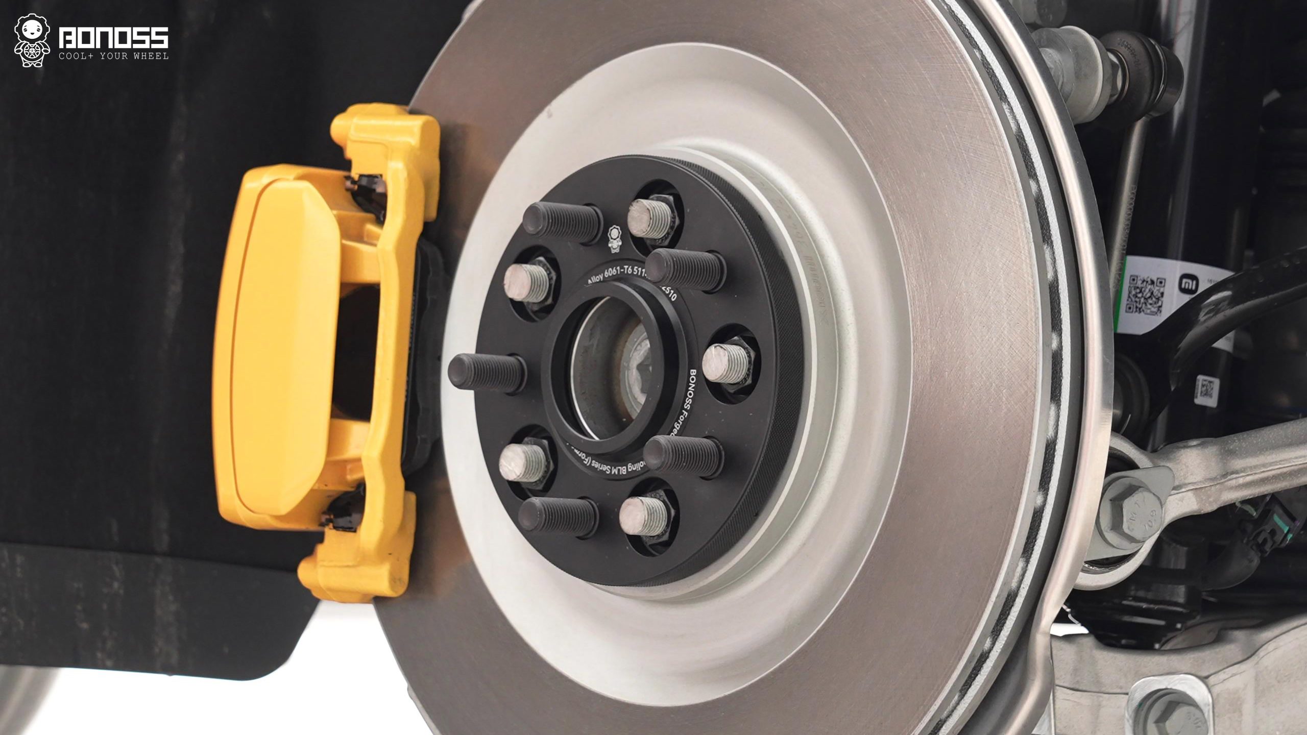BONOSS Forged Active Cooling 2025 Xiaomi YU7 Wheel Spacers Front 20mm Rear 15mm Before and After (13)
