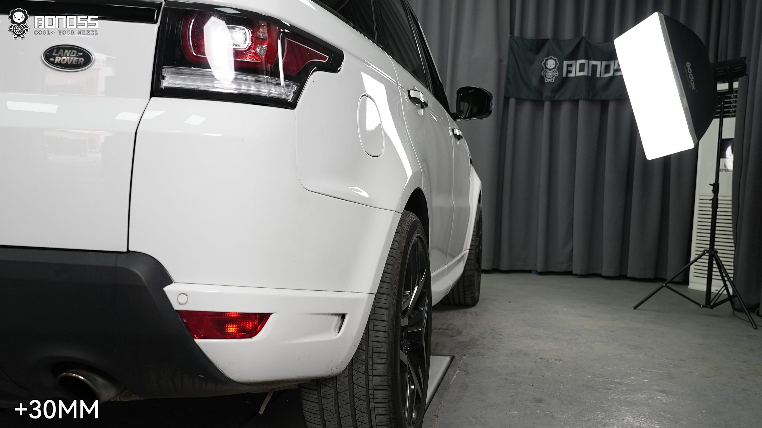 BONOSS Forged Active Cooling 2016 Land Rover Range Rover Sport Wheel Spacers Front 20mm Rear 30mm Before and After (7)