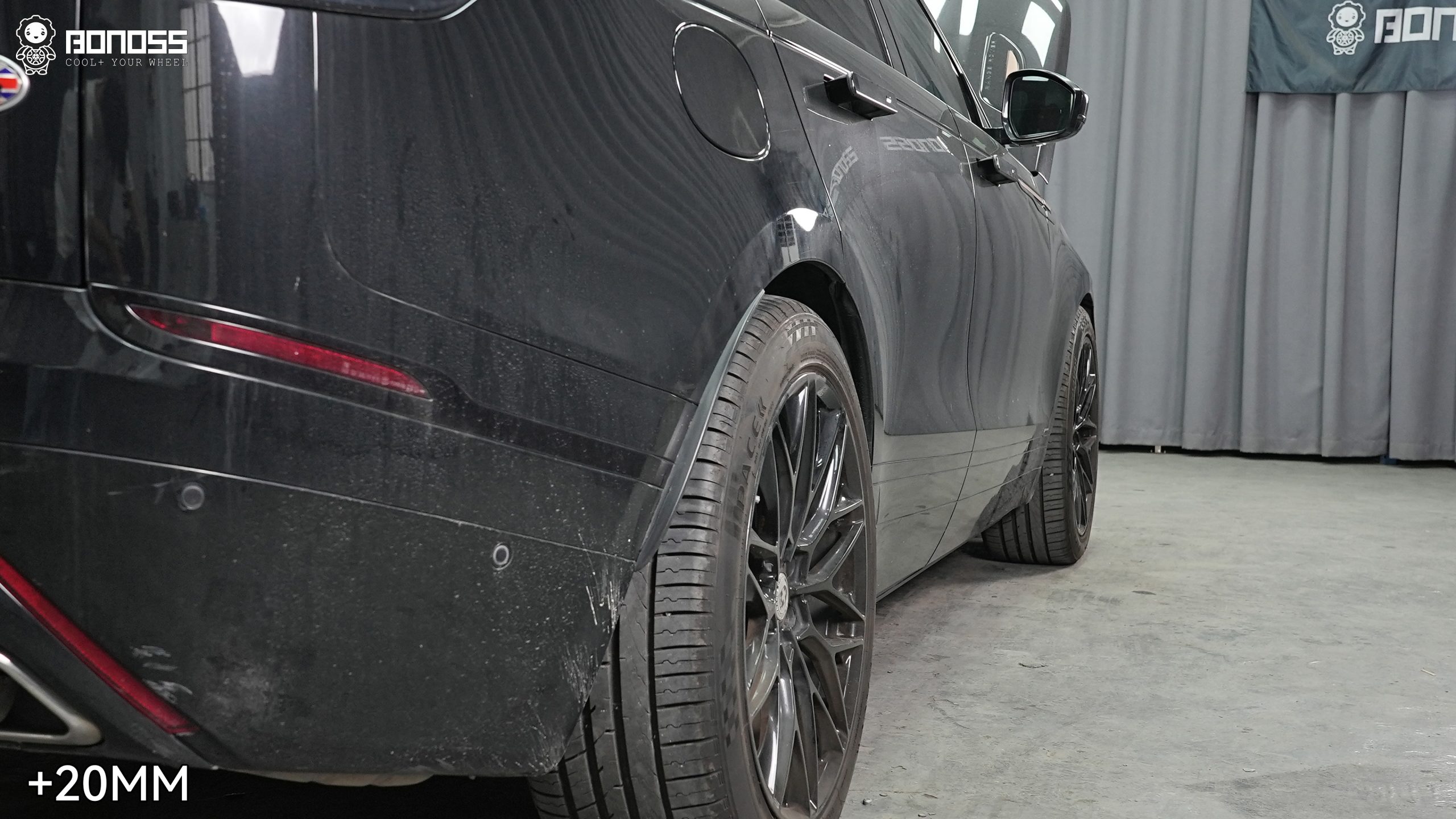 BONOSS Forged Active Cooling 2018 Land Rover Range Rover Velar Wheel Spacers Front 15mm Rear 20mm Before and After (6)