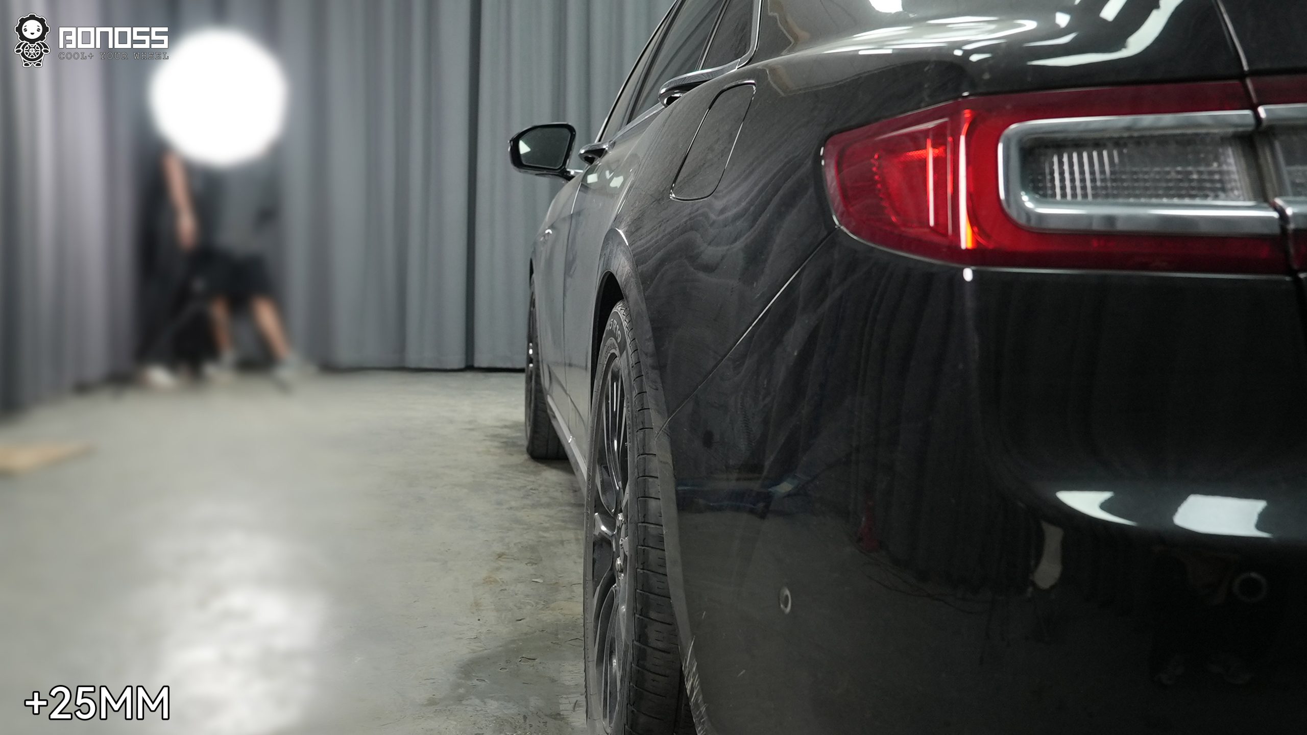 BONOSS Forged Active Cooling 2019 Lincoln Continental Wheel Spacers Front 15mm Rear 25mm Before and After (5)