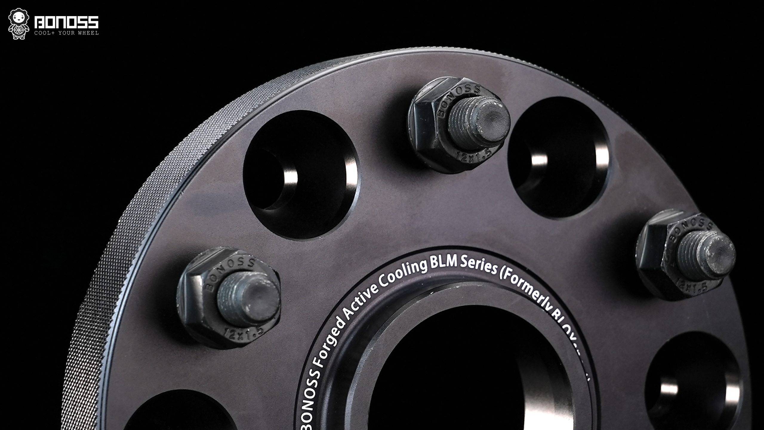 BONOSS Forged Active Cooling Mitsubishi Shogun Wheel Spacers Front 30mm Rear 30mm Before and After (1)