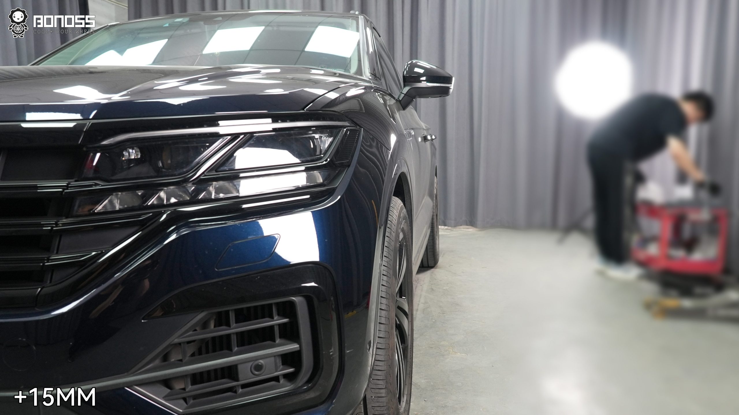 BONOSS Forged Lightweight Plus 2021 Volkswagen Touareg Wheel Spacers Front 15mm Rear 20mm Before and After (3)