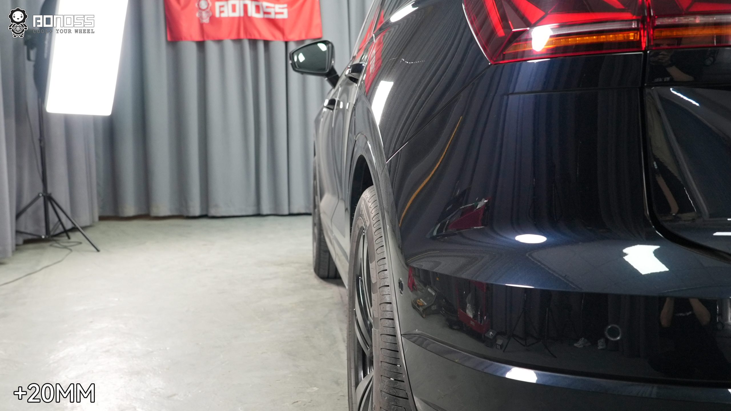 BONOSS Forged Lightweight Plus 2021 Volkswagen Touareg Wheel Spacers Front 15mm Rear 20mm Before and After (5)