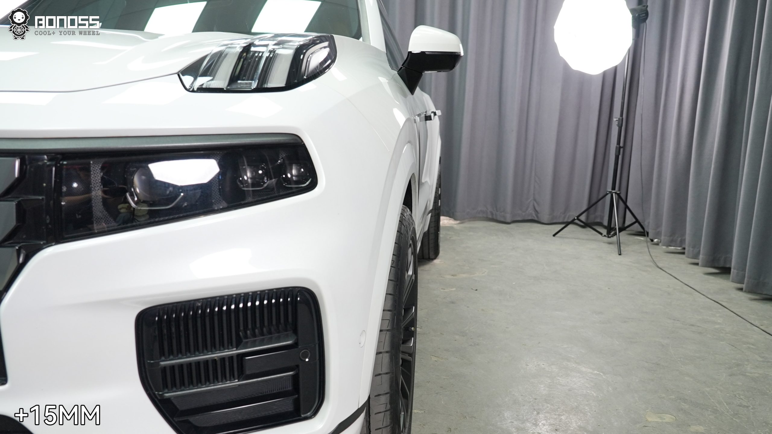 BONOSS Forged Lightweight Plus 2023 Lynk&Co 09 Wheel Spacers Front 15mm Rear 20mm Before and After (3)