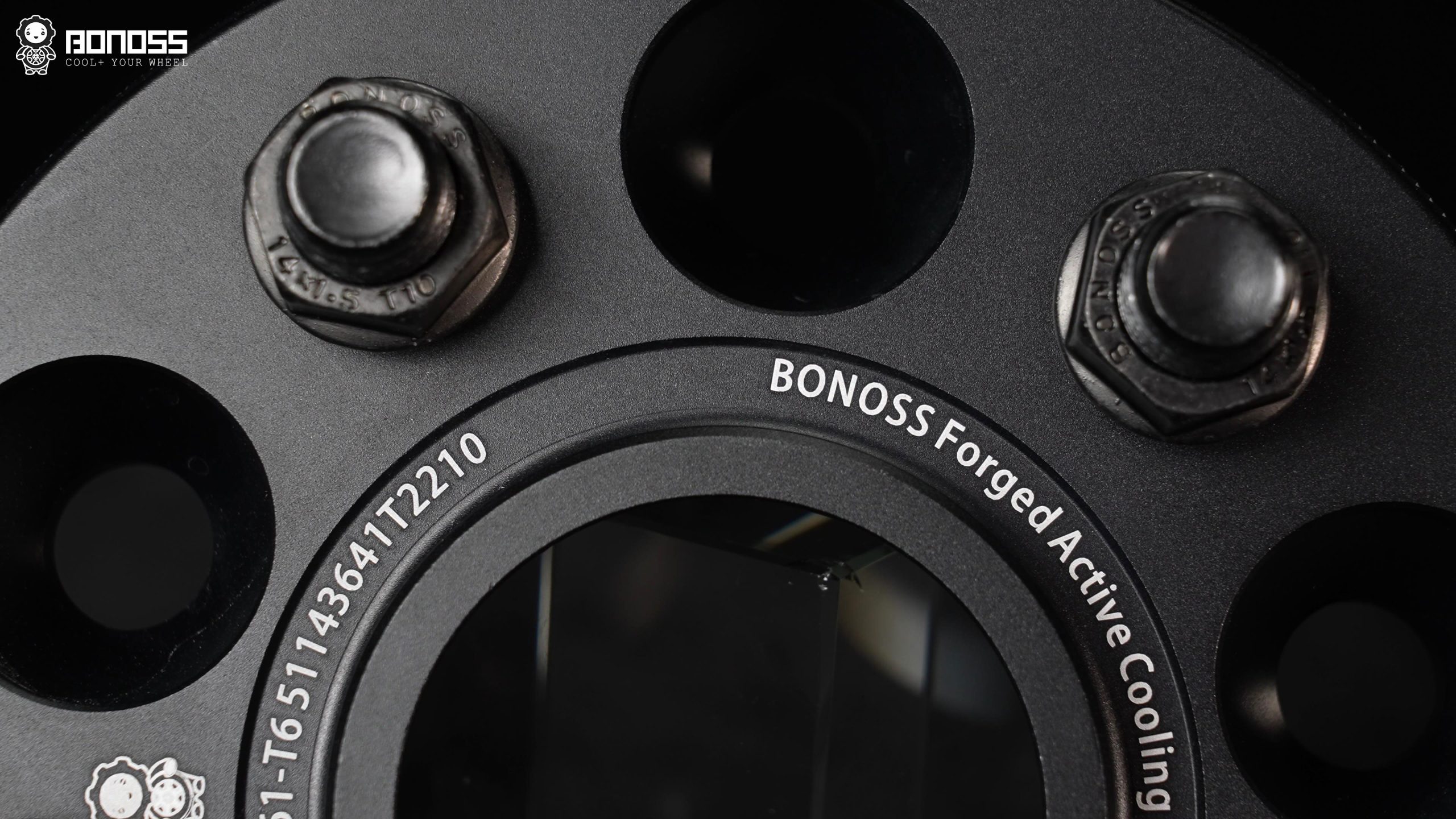 Top-Rated 18mm Spacers Brands Expert Picks BONOSS Forged Active Cooling Adapters Hubcentric Spacers Pros Before and After Example (2)