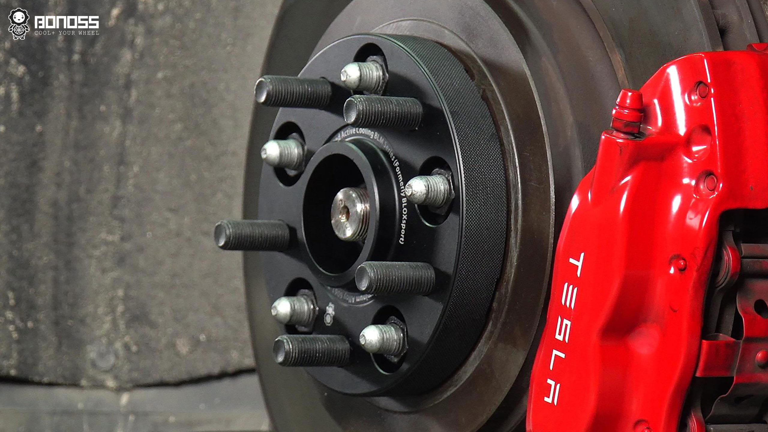 BONOSS Forged Active Cooling 2015 Tesla Model S Wheel Spacers Front 20mm Rear 25mm Before and After (14)