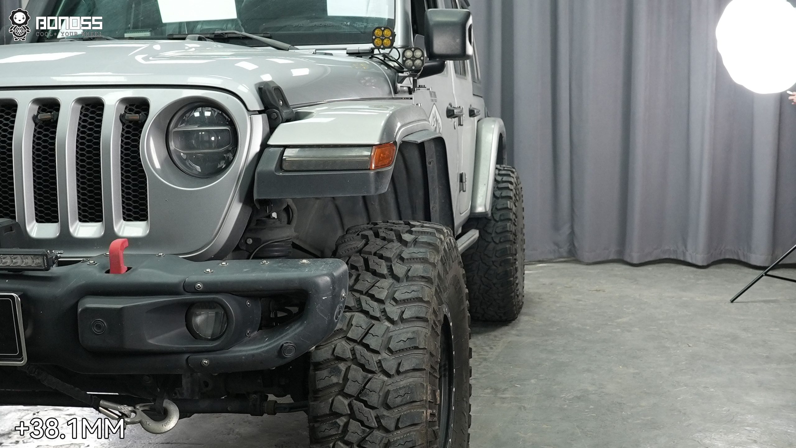 BONOSS Forged Active Cooling 2019 Jeep Wrangler Wheel Spacers 1.5-inch Before and After (3)
