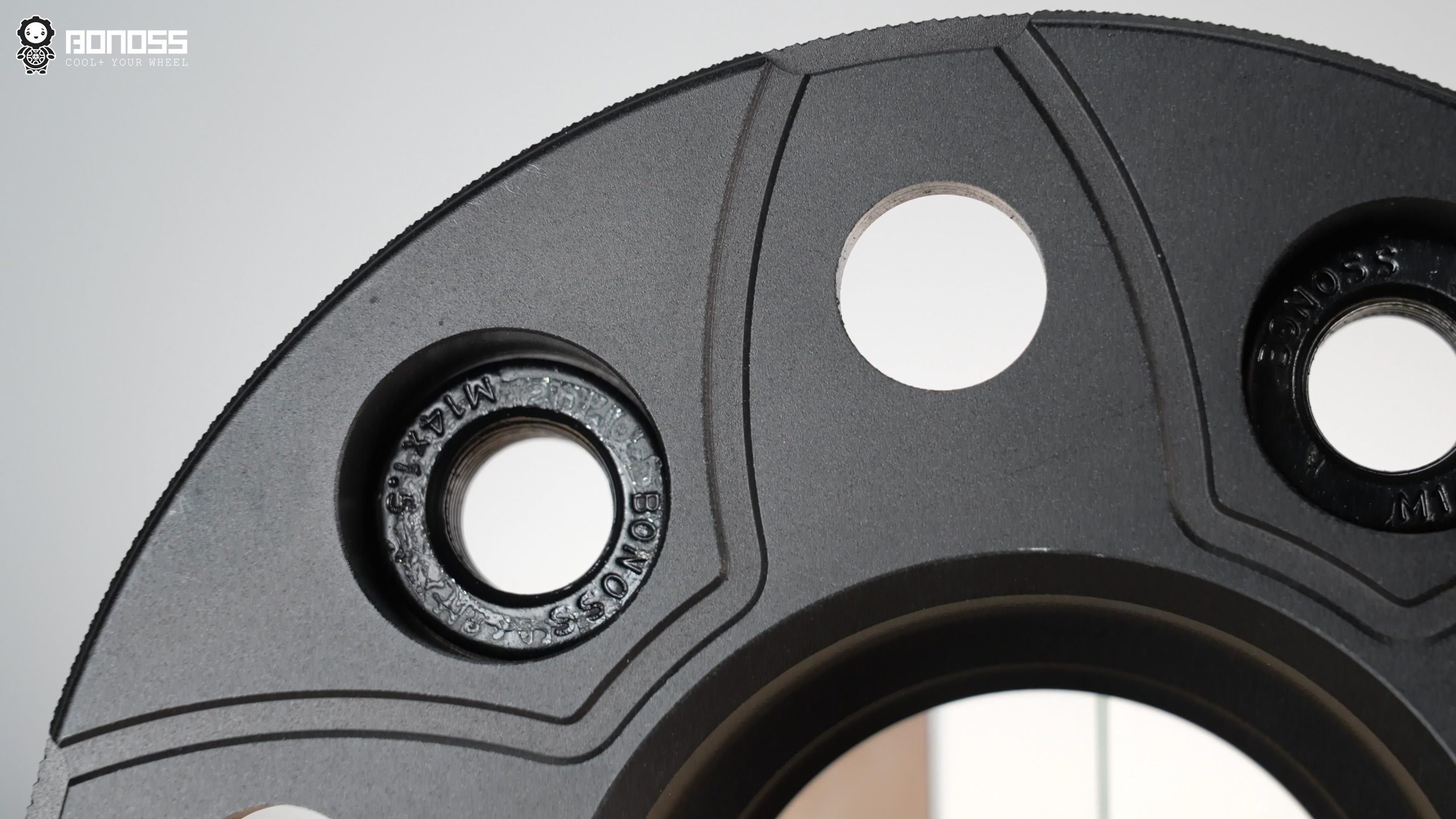BONOSS Forged Active Cooling 2023 Jetour Traveler Wheel Spacers Front 25mm Rear 25mm Before and After (1)