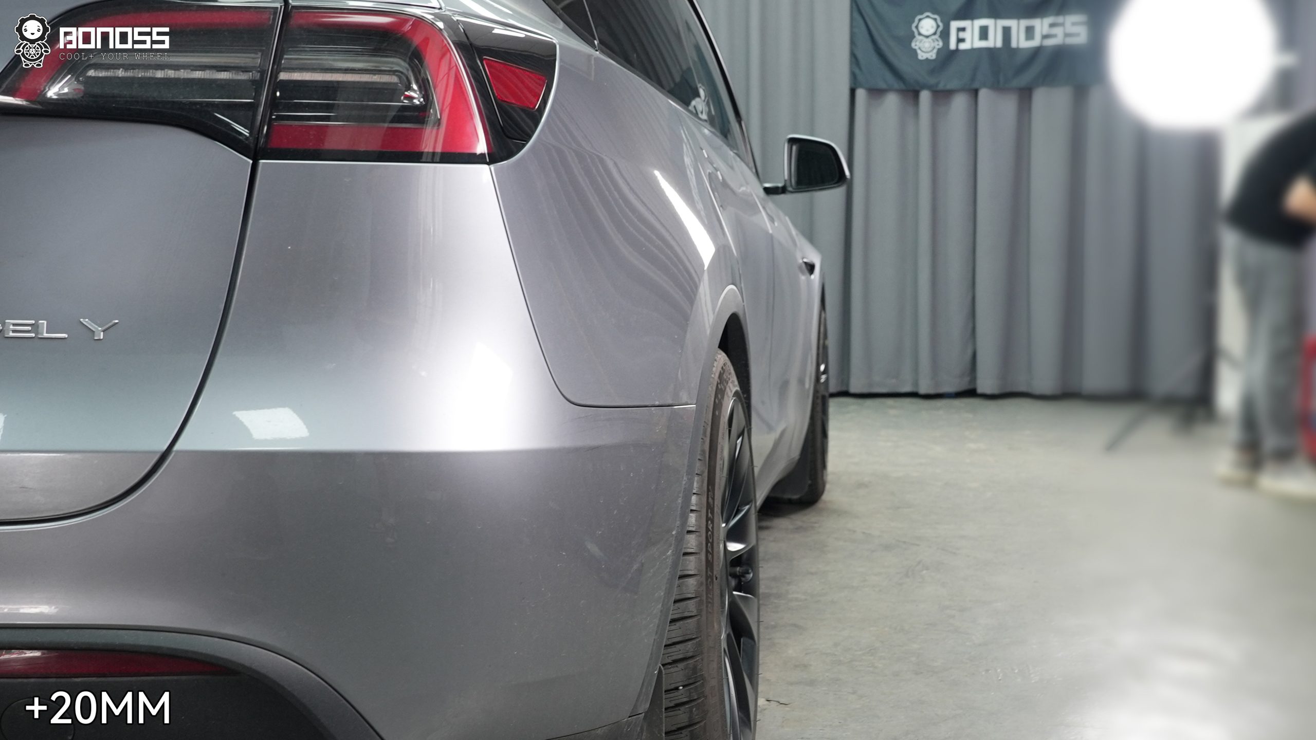 BONOSS Forged Active Cooling 2023 Tesla Model Y Wheel Spacers Front 18mm Rear 20mm Before and After (6)