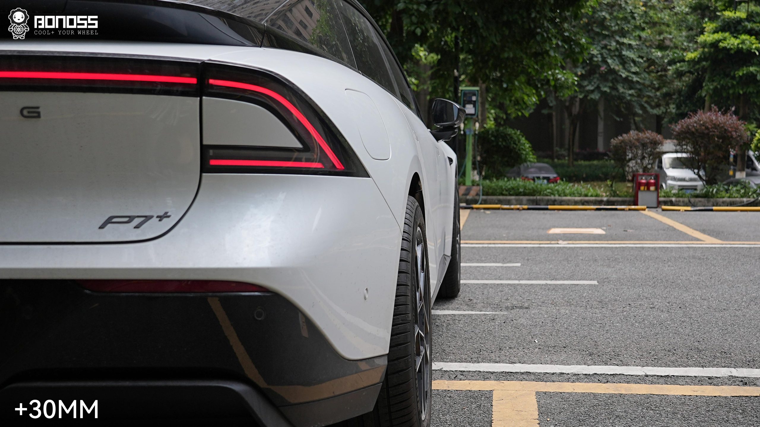 BONOSS Forged Active Cooling 2024 XPeng P7+ Wheel Spacers Good or Bad Front 25mm Rear 30mm Photos (6)