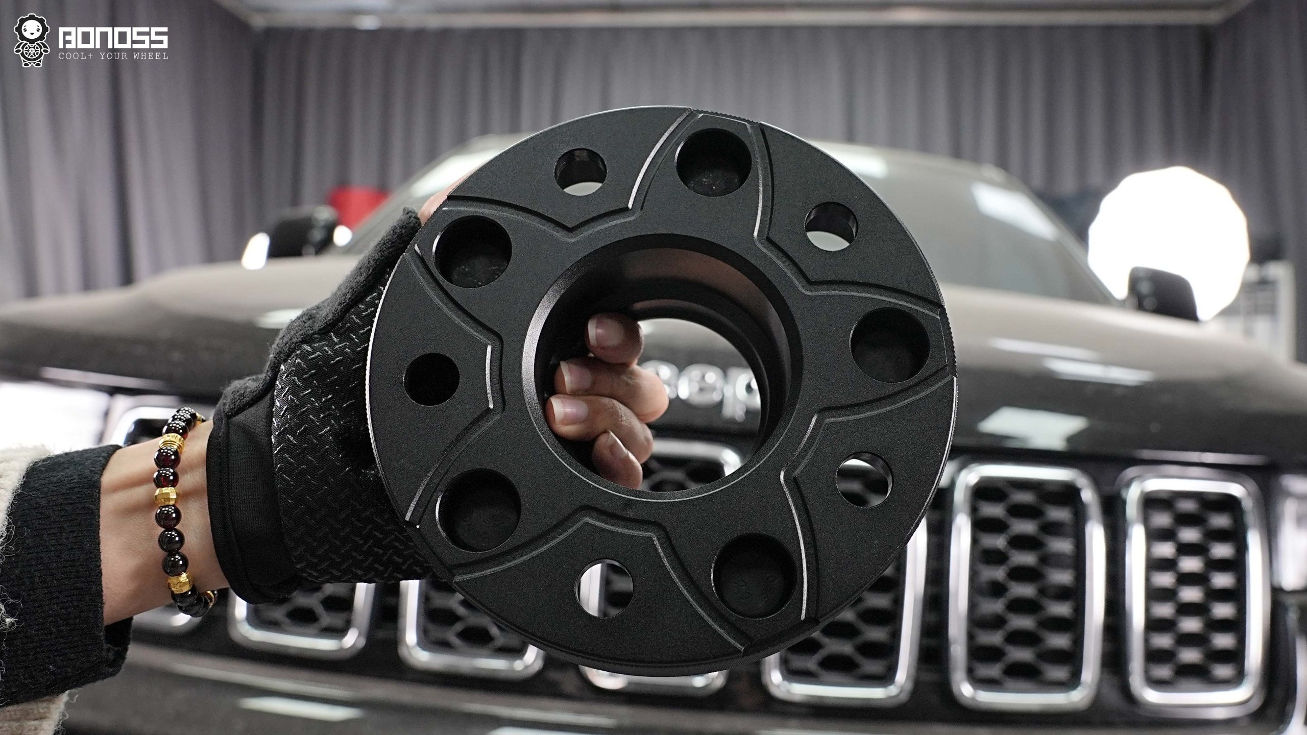 Best 2004 Jeep Grand Cherokee Wheel Spacers Torque Specs BONOSS Forged Active Cooling Adapters Hubcentric Spacers Pros Before and After Example (1)
