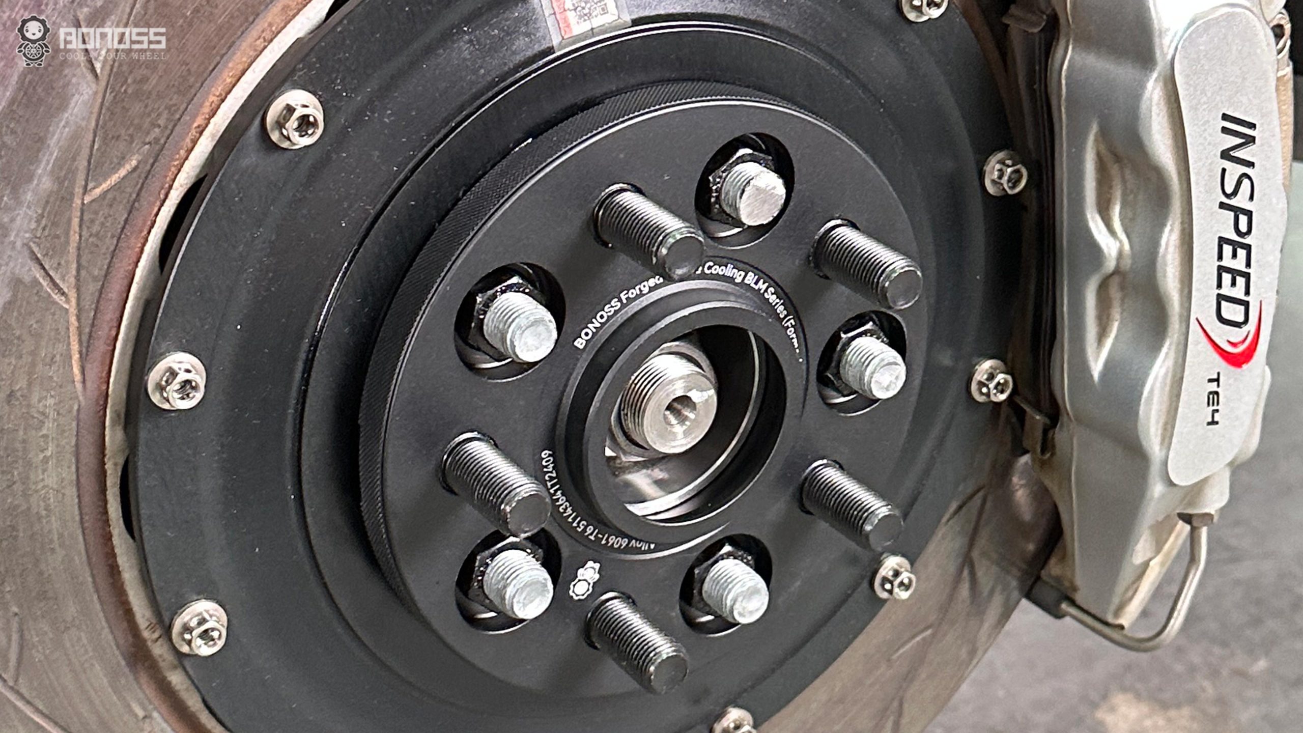 Top-Rated 2020 WRX Wheel Spacers Brands for Safety BONOSS Forged Active Cooling Adapters Hubcentric Spacers Pros Before and After Example (1)