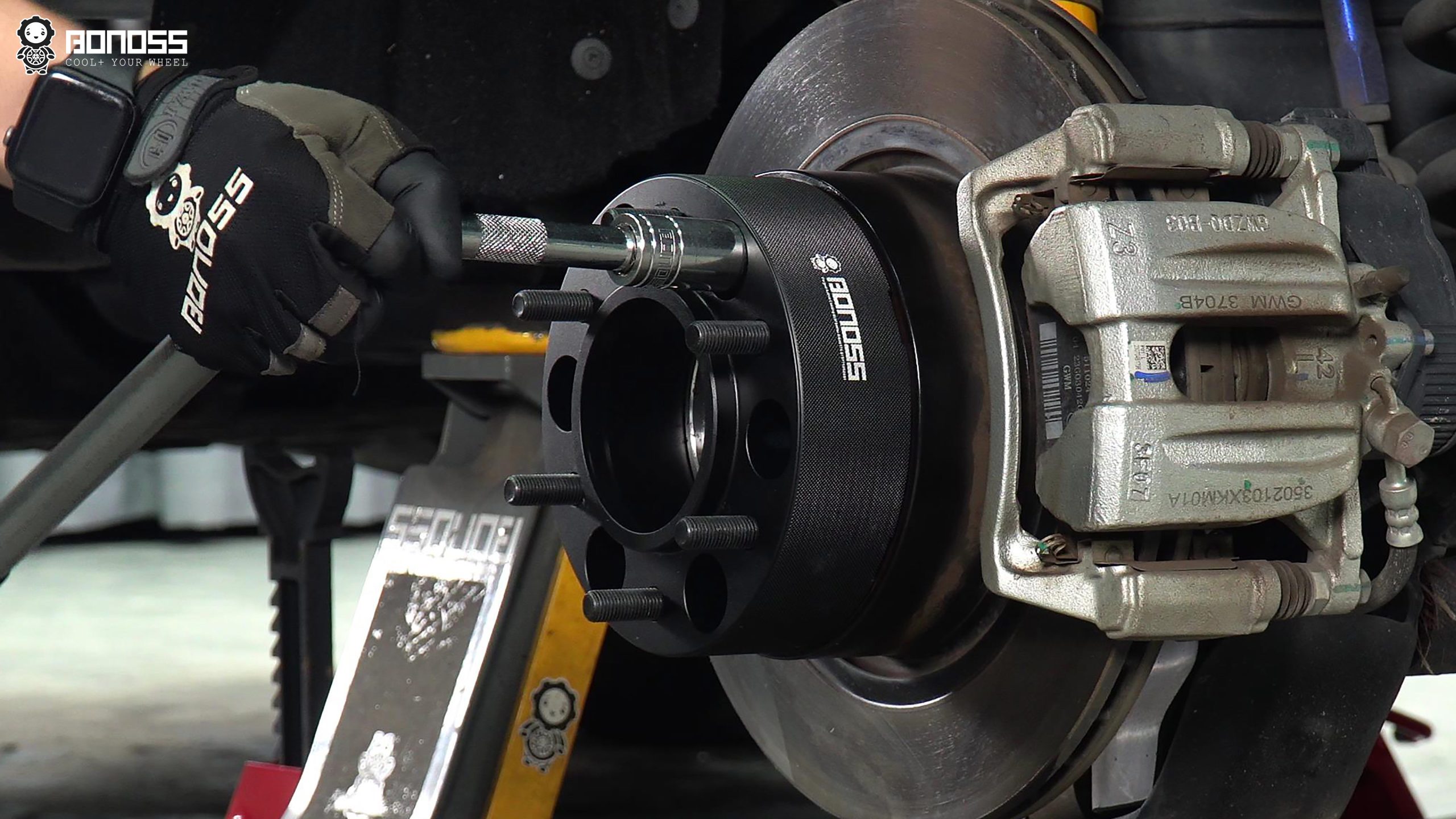 1.5 Hub Centric Wheel Spacers Offset & Torque Specs BONOSS Forged Active Cooling Adapters Hubcentric Spacers Pros Before and After Example (1)