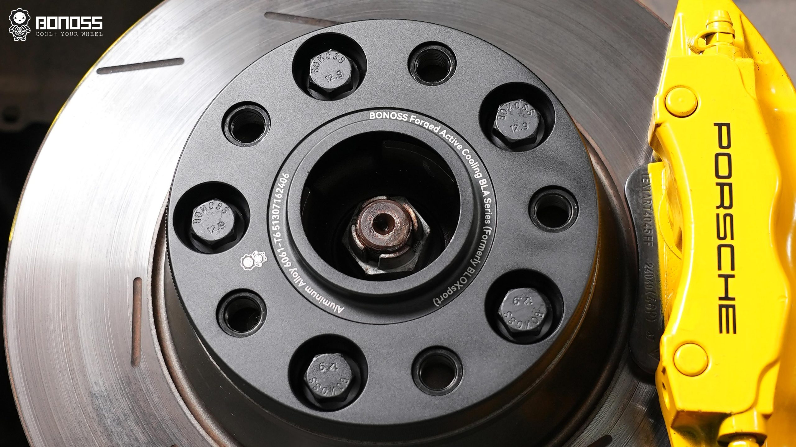 BONOSS Forged Active Cooling 2010 Porsche 911 Wheel Spacers Rear 25mm Before and After (10)
