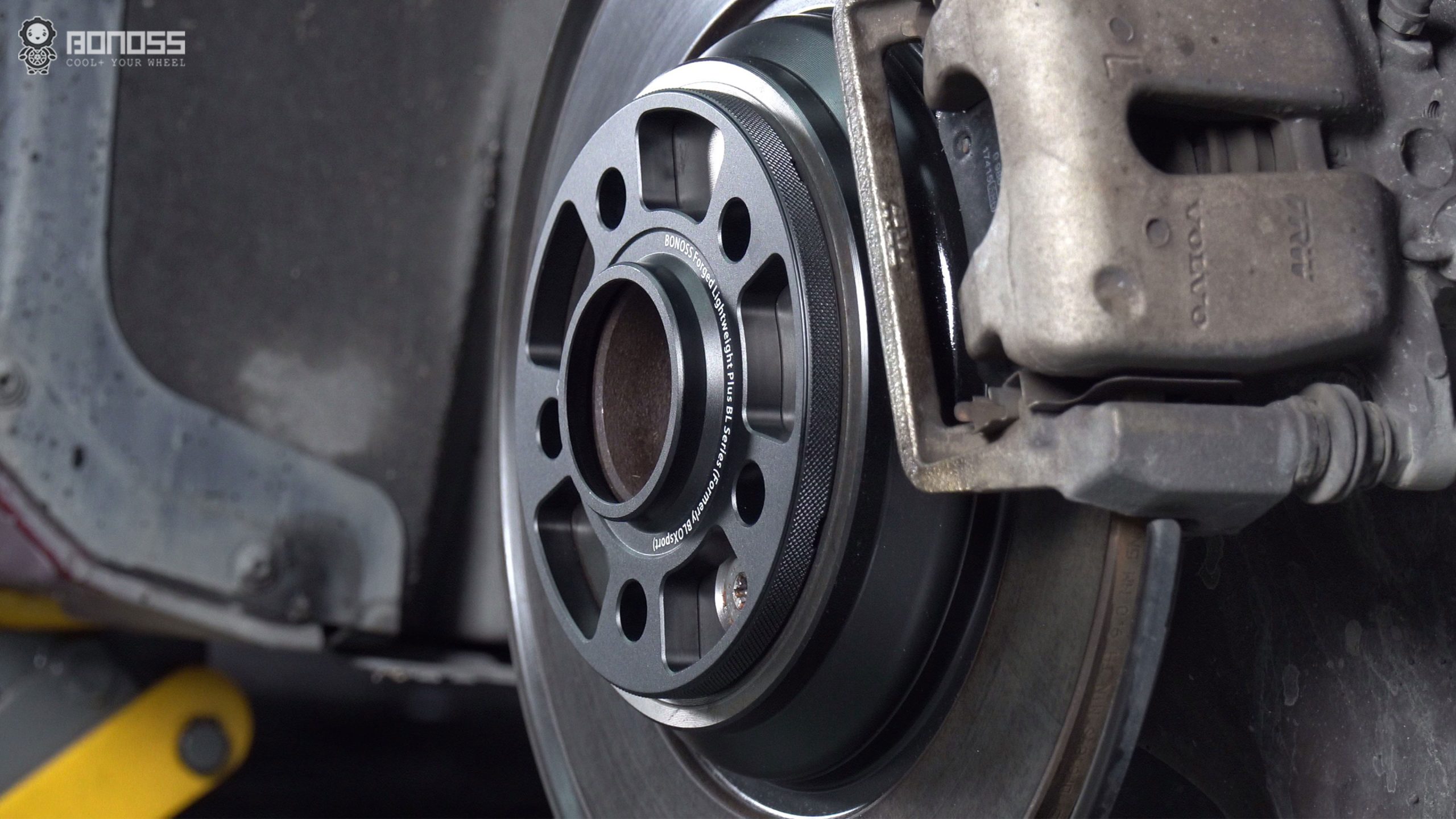 Best Volvo Wheel Spacers Torque Spec for a Safe Fitment BONOSS Forged Lightweight Plus Adapters Hubcentric Spacers Before and After (3)