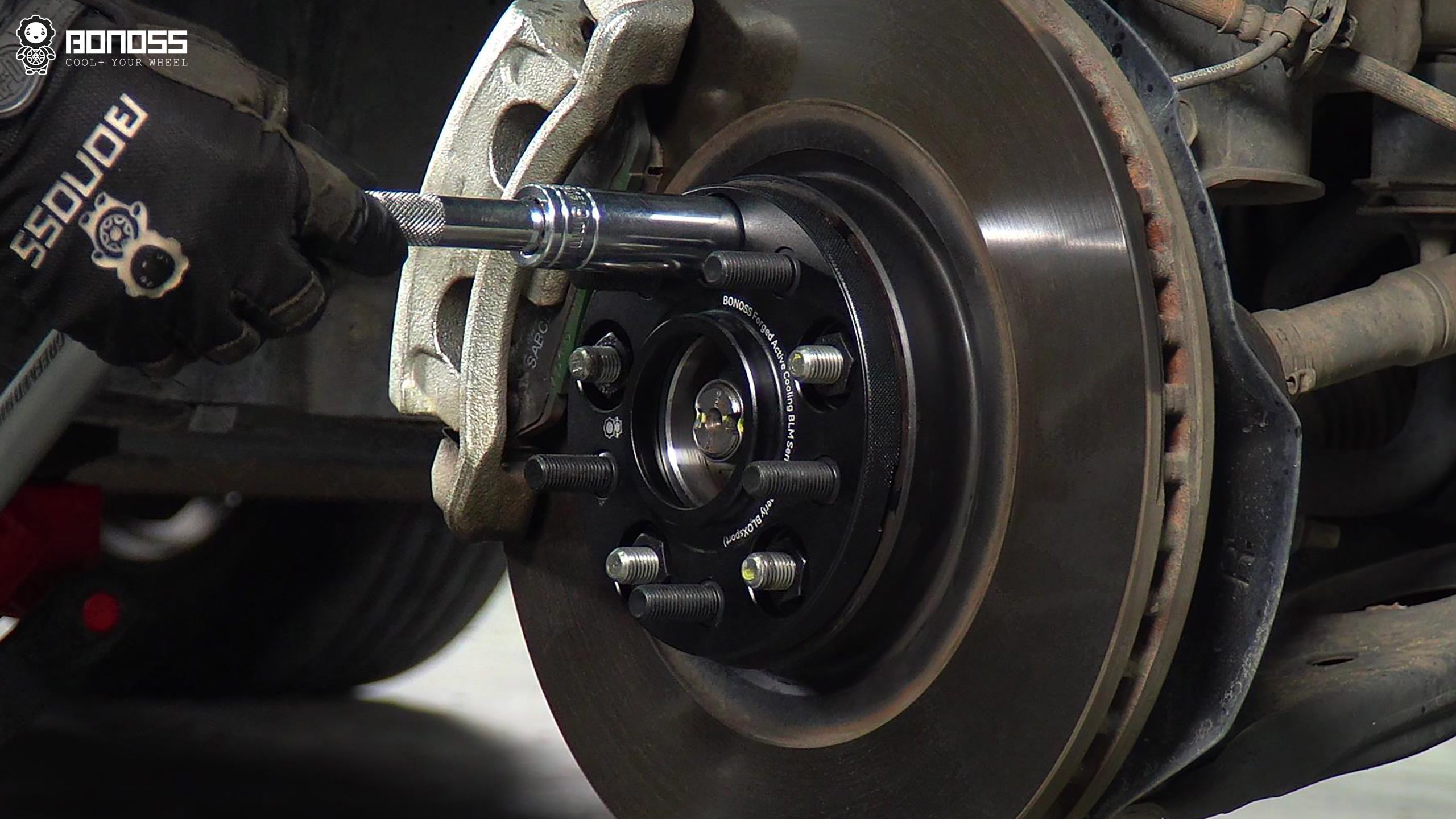 Safe Kia Stinger Wheel Spacers Installation Avoid Torque Mistakes BONOSS Forged Active Cooling Adapters Hubcentric Spacers Pros Before and After Example (1)