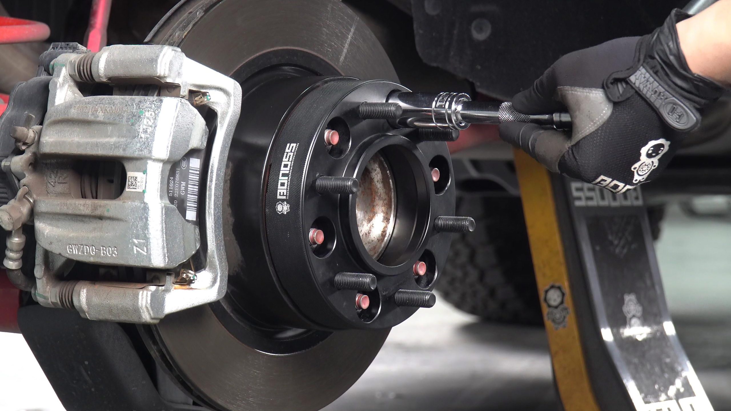 5 Pro Tips for Tundra Wheel Spacers Zero Wheel Vibration BONOSS Forged Active Cooling Adapters Hubcentric Spacers Pros Before and After Example (1)