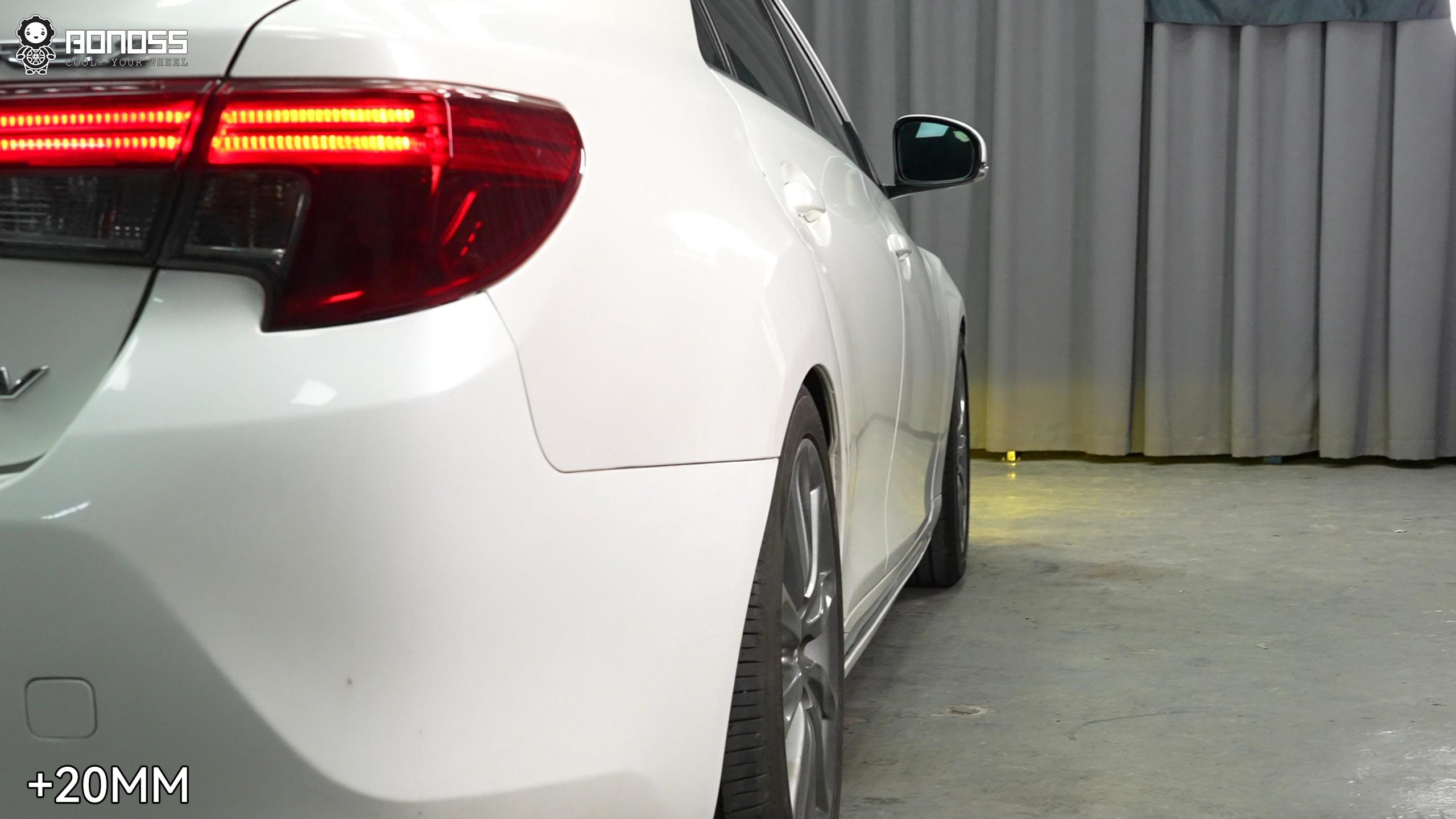 BONOSS Forged Active Cooling 2013 Toyota Mark X Wheel Spacers Front 15mm Rear 20mm Before and After (6)