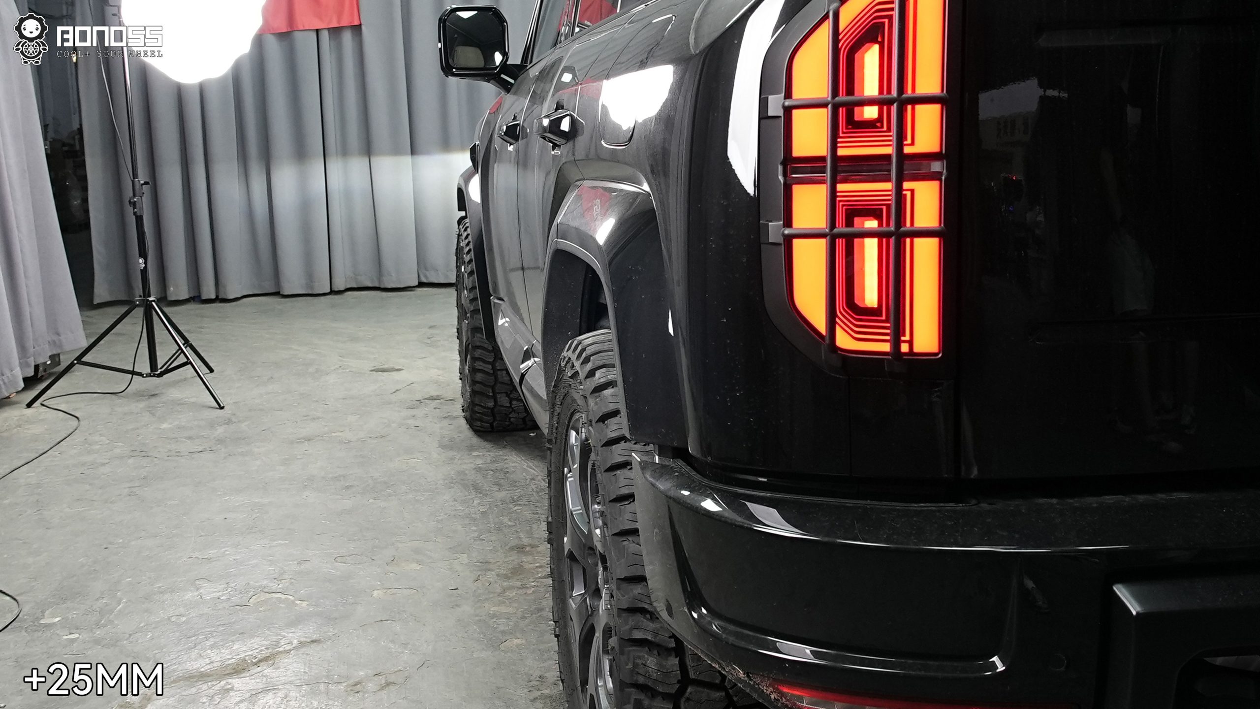 BONOSS Forged Active Cooling 2023 BYD Leopard 5 Wheel Spacers Front 25mm Rear 25mm Before and After (5)