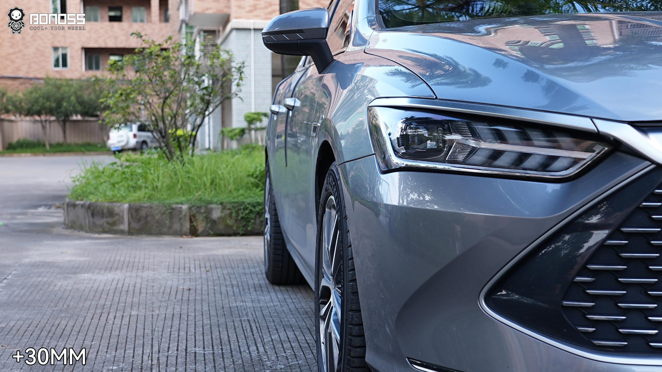 BONOSS Forged Active Cooling 2023 BYD Qin Plus Wheel Spacers Front 30mm Rear 30mm Before and After (4)