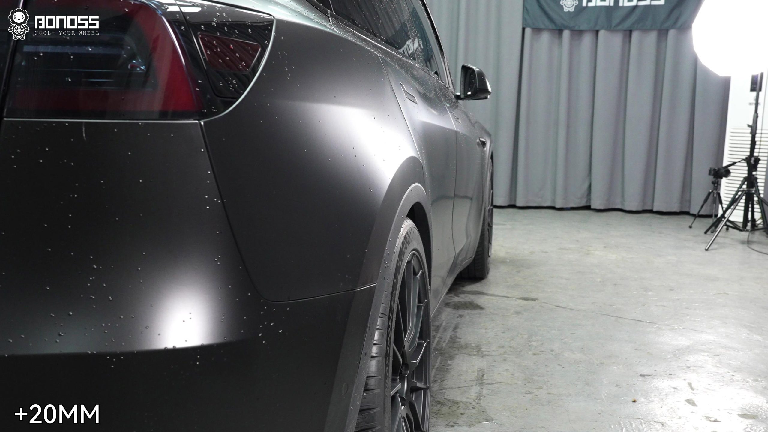 BONOSS Forged Active Cooling 2023 Tesla Model Y Wheel Spacers Front 15mm Rear 20mm Before and After (6)