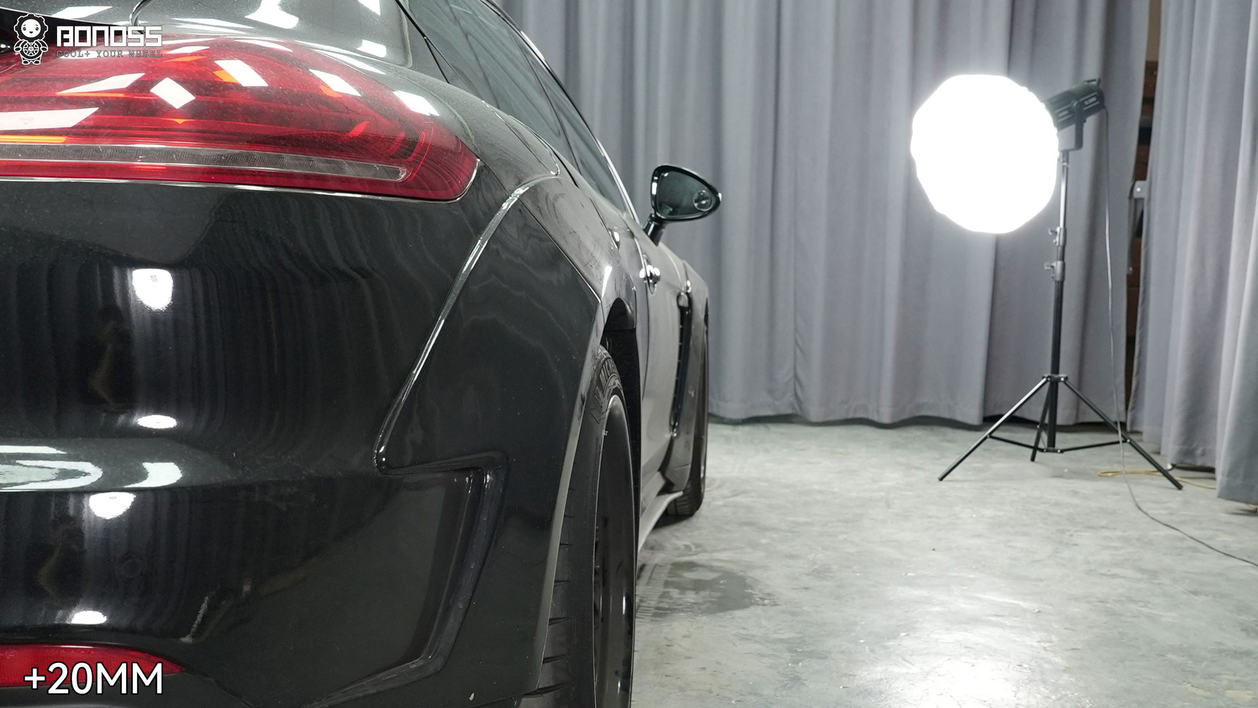 BONOSS Forged Lightweight Plus 2010 Porsche Panamera Wheel Spacers Front 7mm Rear 20mm Before and After (6)