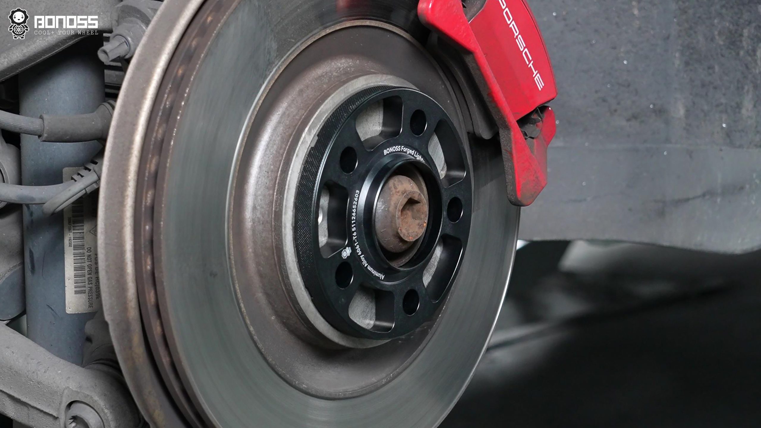 BONOSS Forged Lightweight Plus 2017 Porsche Macan GTS Wheel Spacers Front 15mm Rear 15mm Before and After (13)