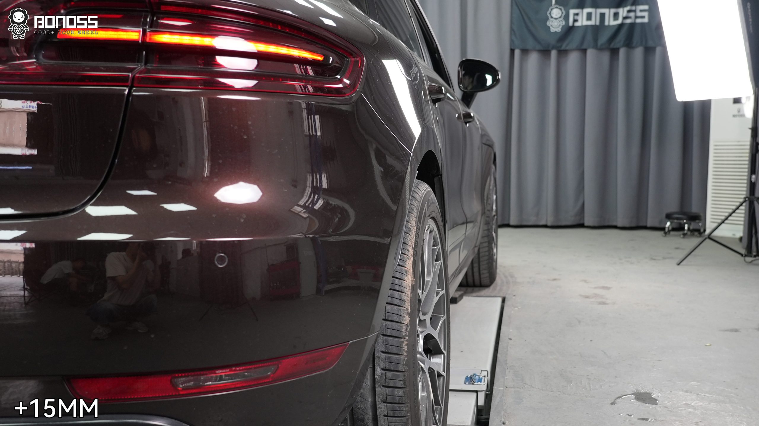 BONOSS Forged Lightweight Plus 2017 Porsche Macan GTS Wheel Spacers Front 15mm Rear 15mm Before and After (6)