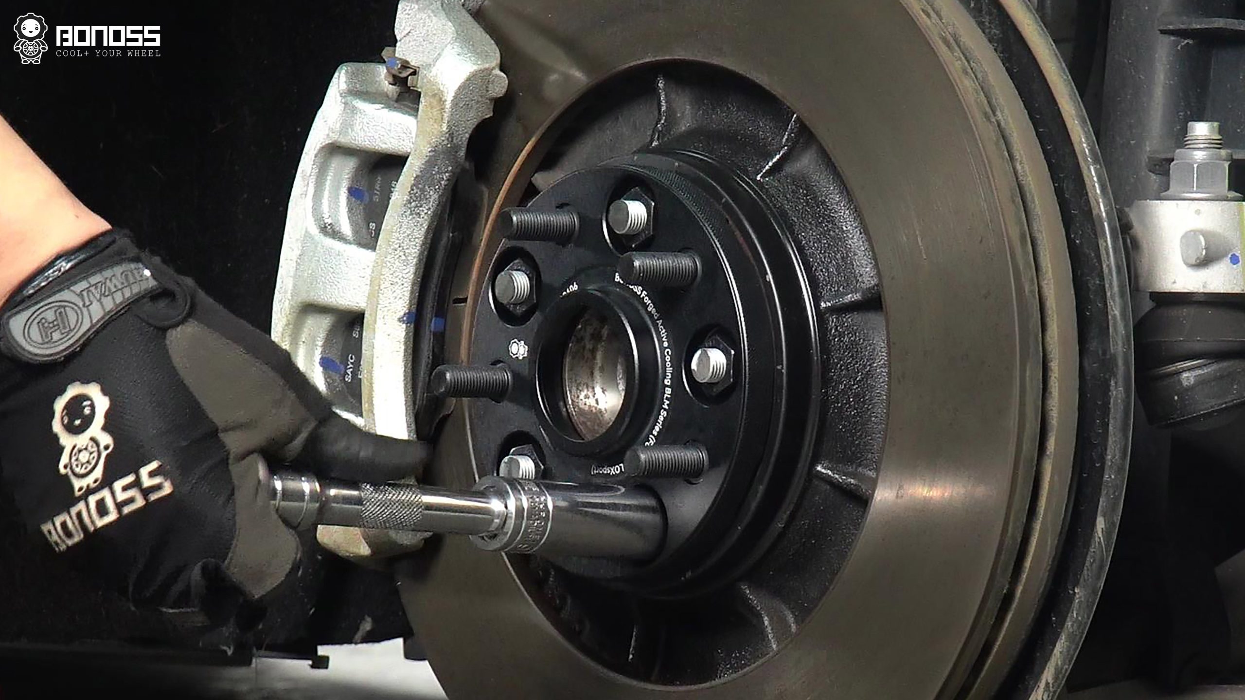 Best Tire Spacers Torque Specs & Install Tips BONOSS Forged Active Cooling Adapters Hubcentric Spacers Pros Before and After Example (2)