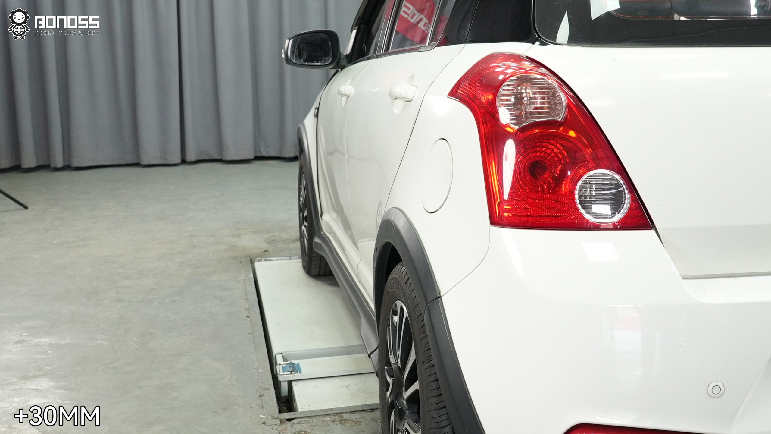 2016-suzuki-swift-left-rear-after-30mm-spacers.jpg 2016 Suzuki Swift left rear wheel after 30mm wheel spacers