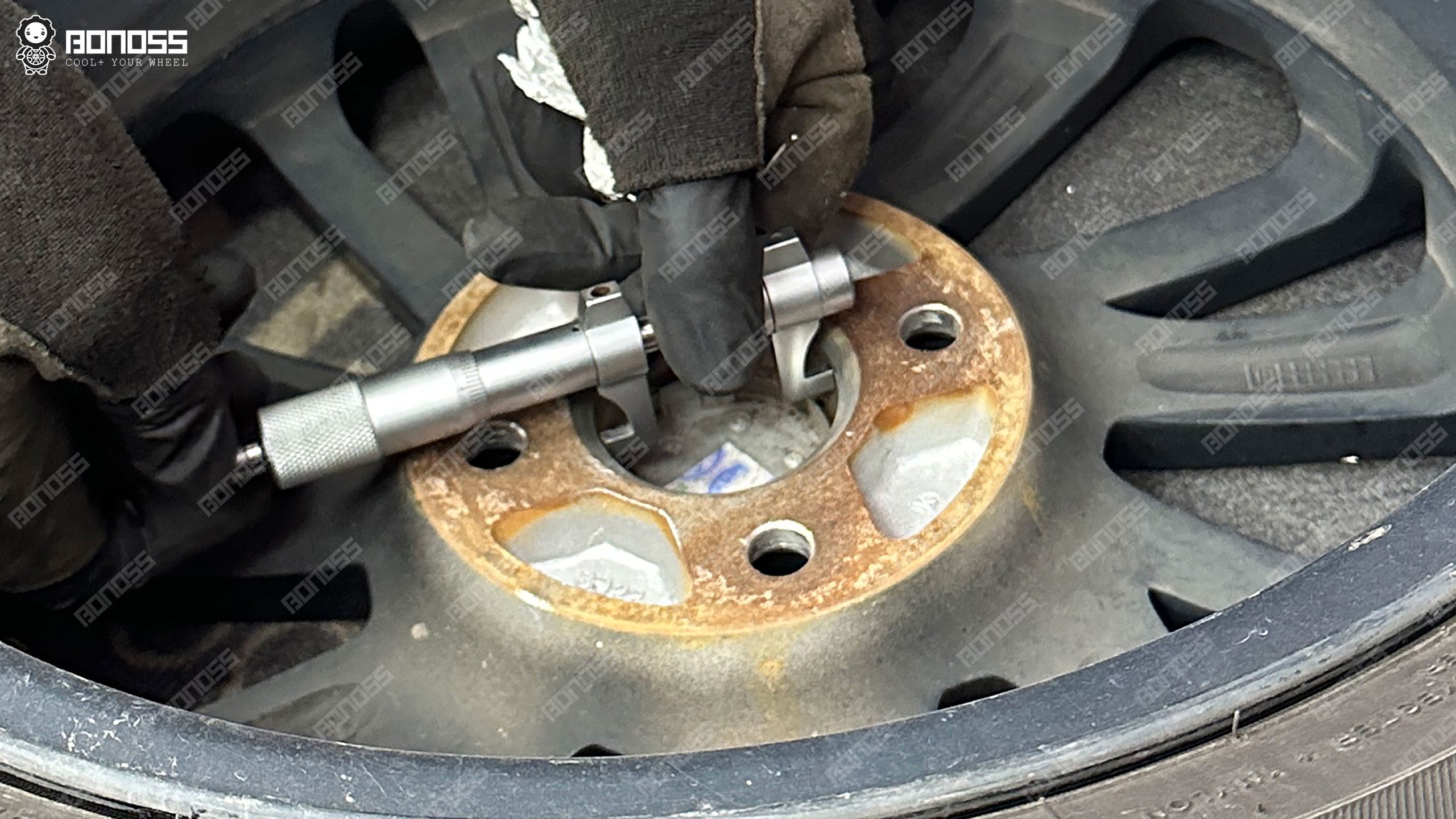 2016-suzuki-swift-wheel-center-bore-measurement measuring wheel center bore on 2016 Suzuki Swift