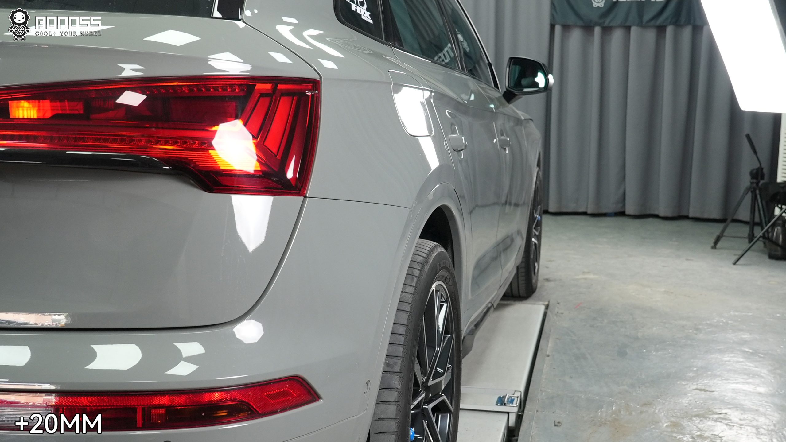 audi-sq5-rear-right-wheel-spacers-after 2021 Audi SQ5 rear right wheel after 20mm wheel spacer