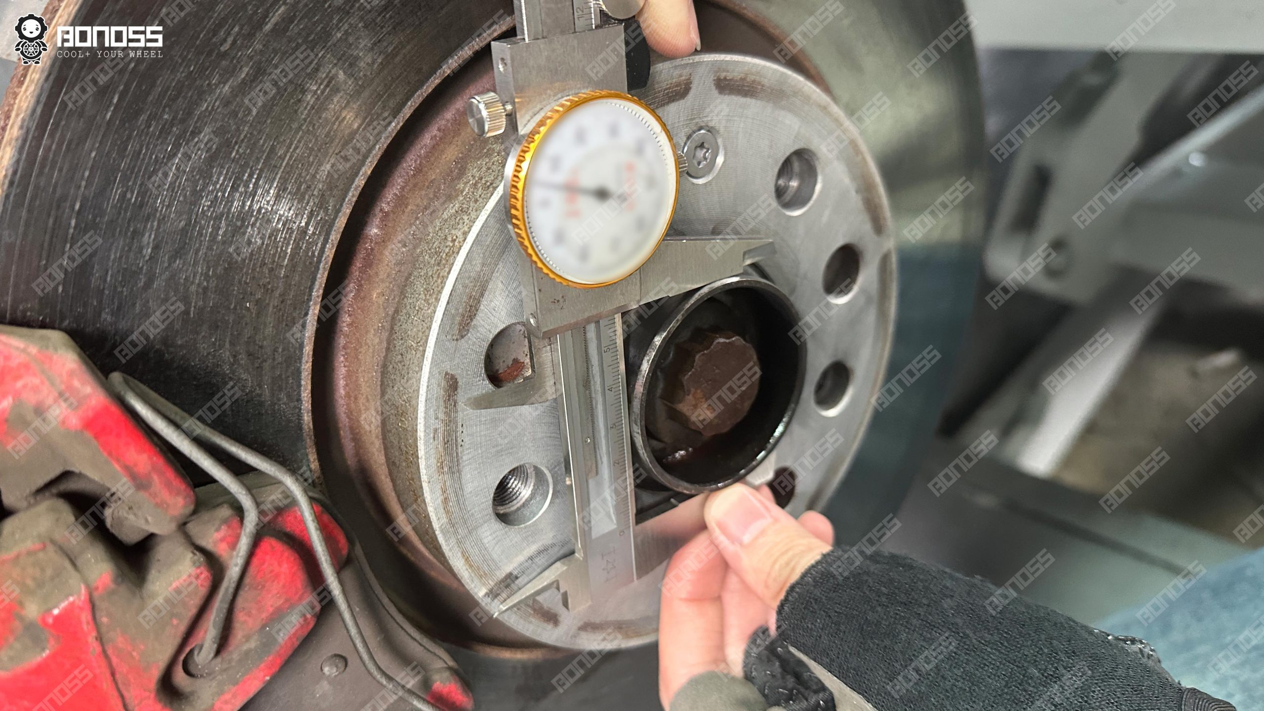 beetle-hub-bore-diameter-measurement Measuring 2015 Volkswagen Beetle hub bore diameter for hub-centric spacers