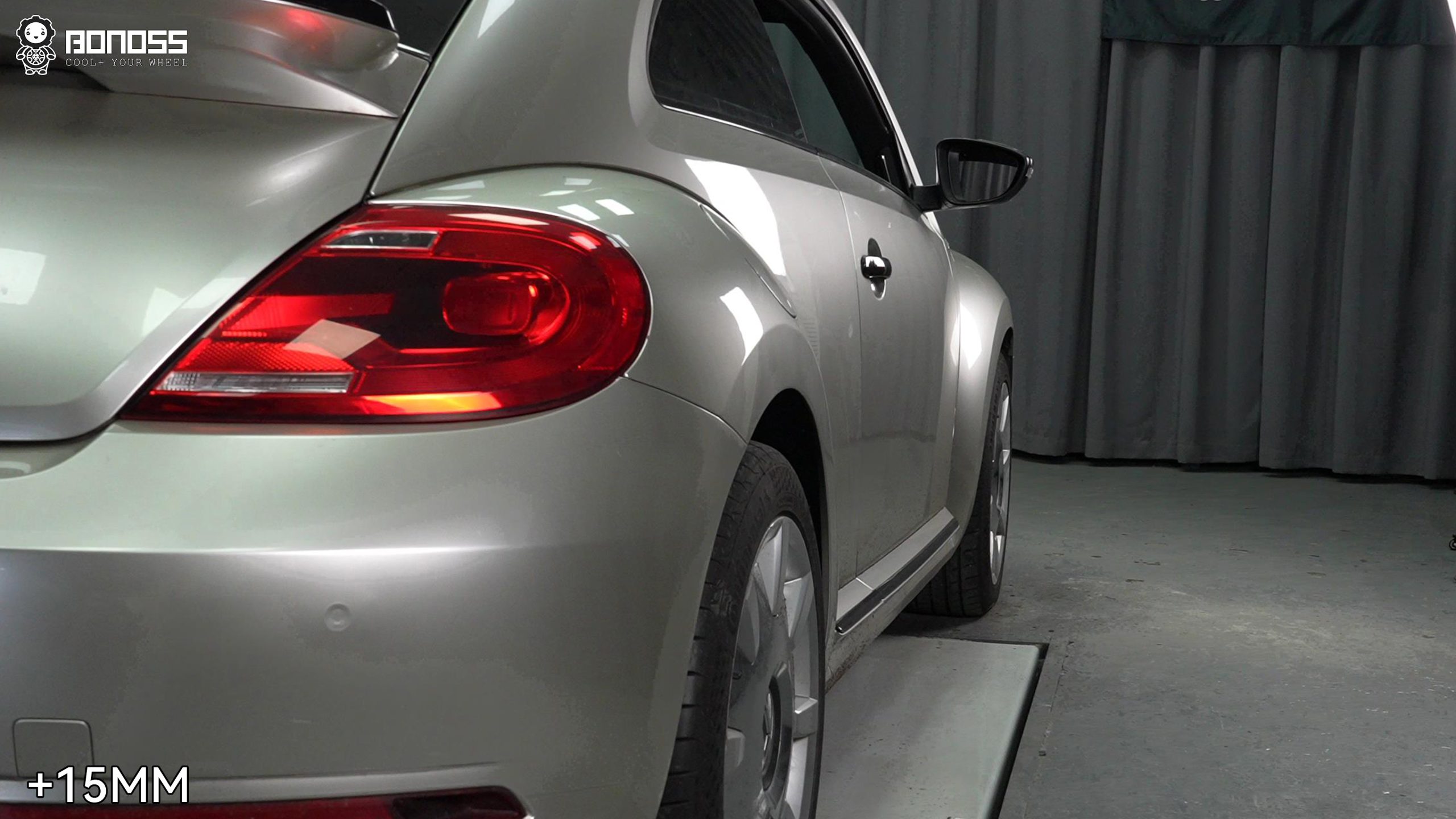 beetle-rear-right-after-15mm-spacer 2015 Beetle rear-right wheel after 15mm spacer with 235 tires