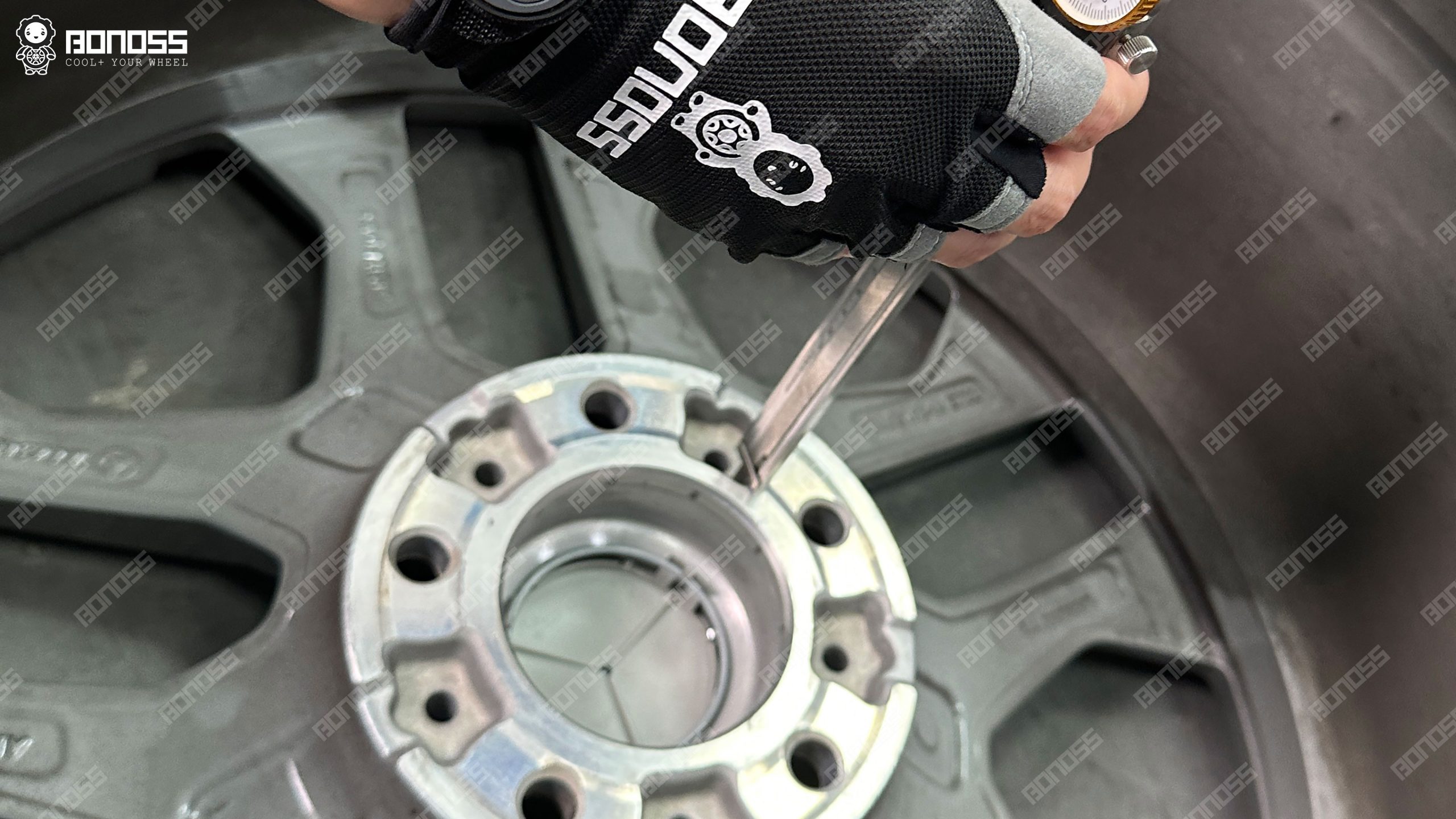measuring-wheel-pocket-depth-12-6mm Measuring 12.6mm wheel pocket depth on 2026 G63 factory wheels