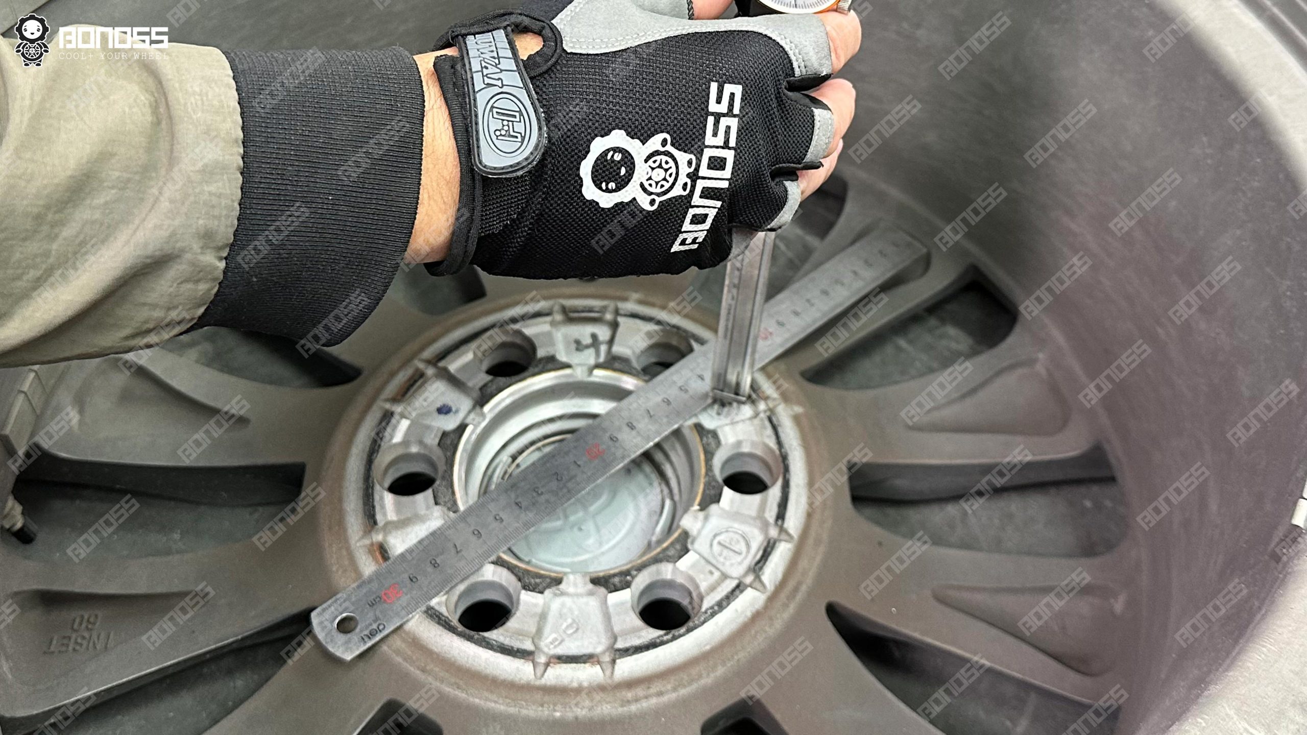 2022-toyota-lc300-wheel-pocket-depth-4-21mm Measuring 4.21mm wheel pocket depth on 2022 Toyota LC300 factory wheels with vernier caliper