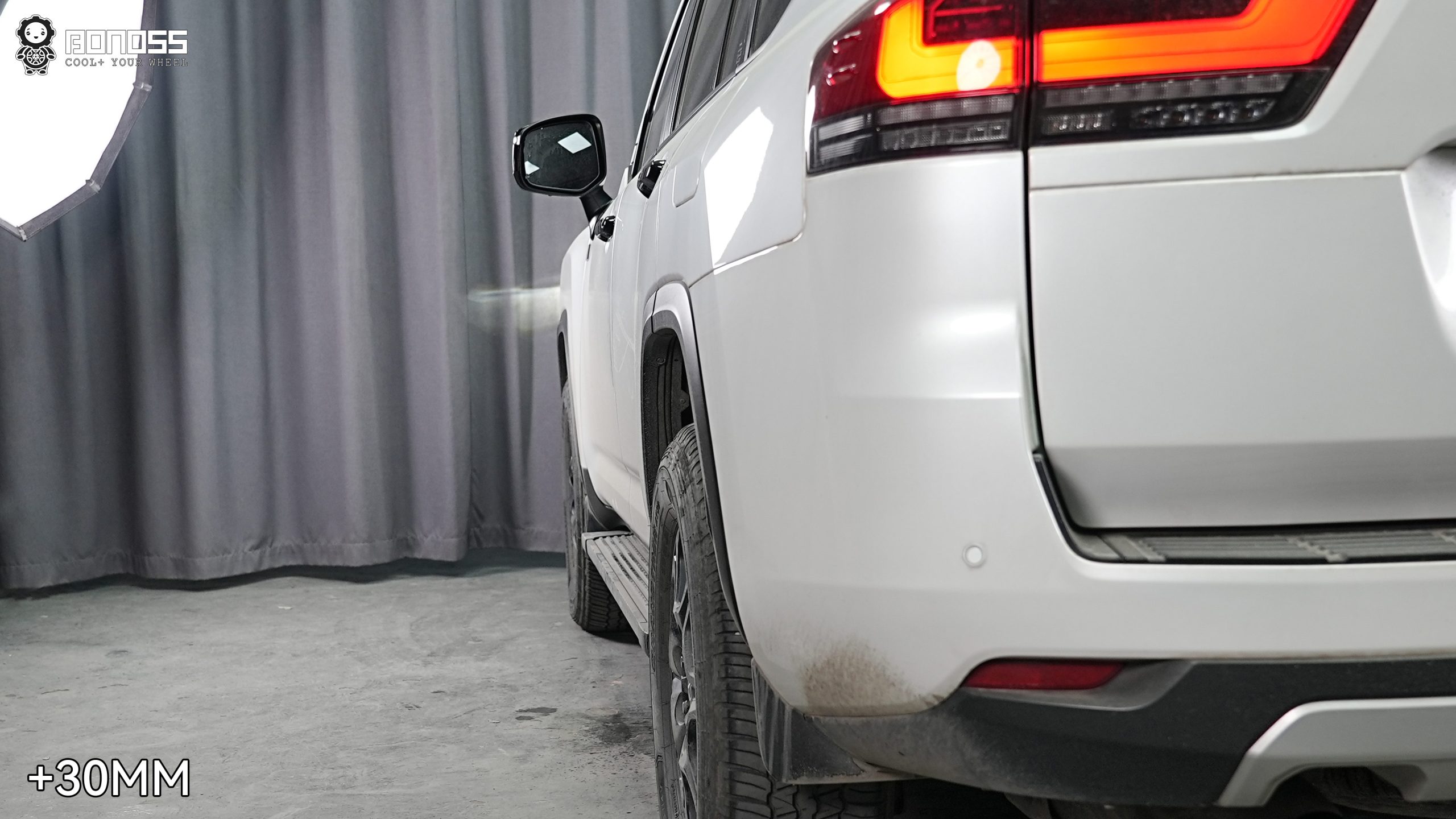 lc300-left-rear-wheel-after-30mm-spacers Left rear wheel after 30mm spacers flush fitment on 2022 LC300