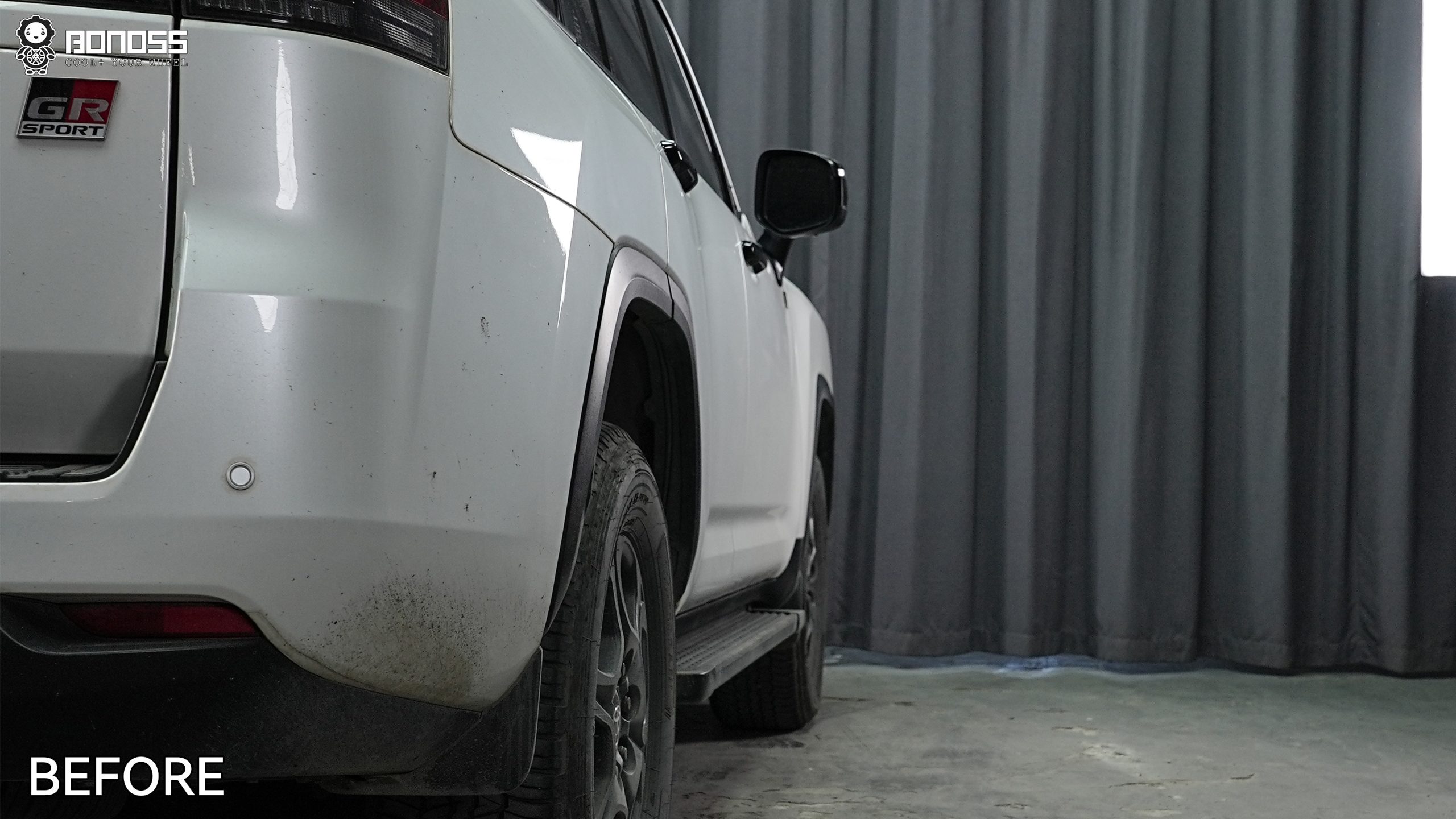 lc300-right-rear-wheel-before-30mm-spacers Right rear wheel before 30mm spacers on a 2022 Toyota Land Cruiser