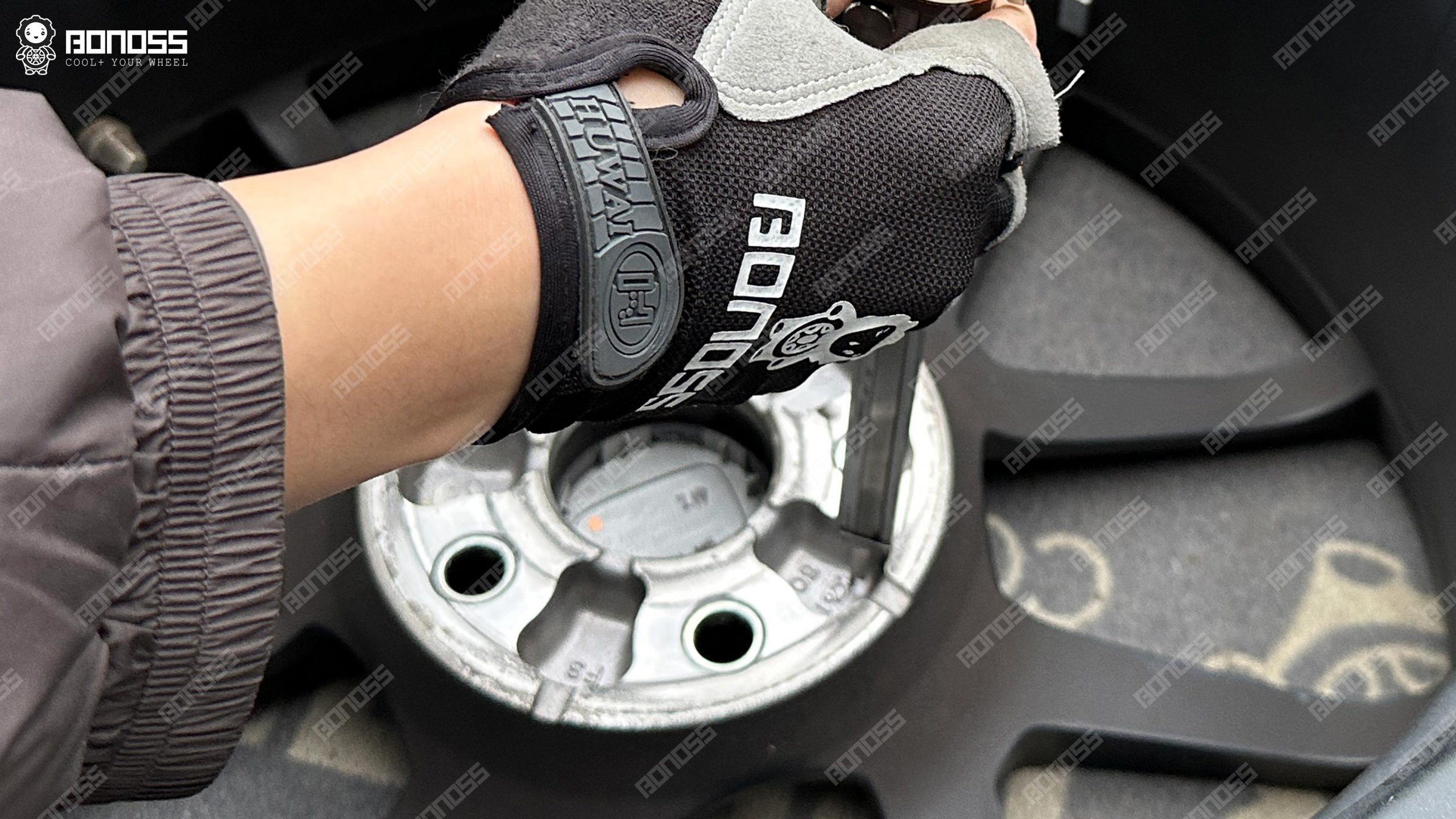 measuring-wheel-pocket-depth-vernier-caliper Wheel pocket depth 30.79mm clears studs — no cutting on FL5 15mm spacers