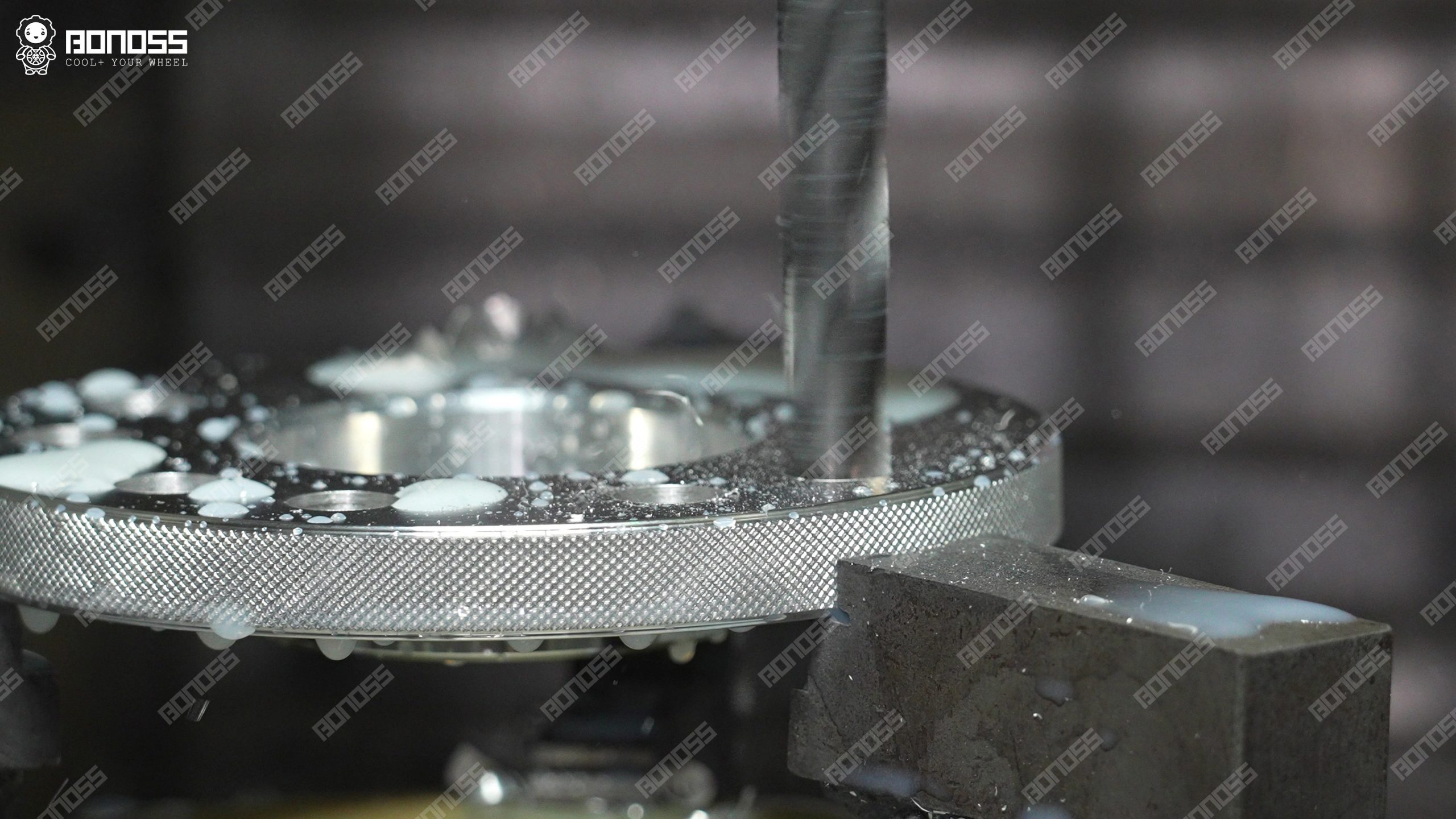 bonoss-wheel-spacers-cnc-machining-process CNC machining of BONOSS forged wheel spacers to 0.02 mm tolerance