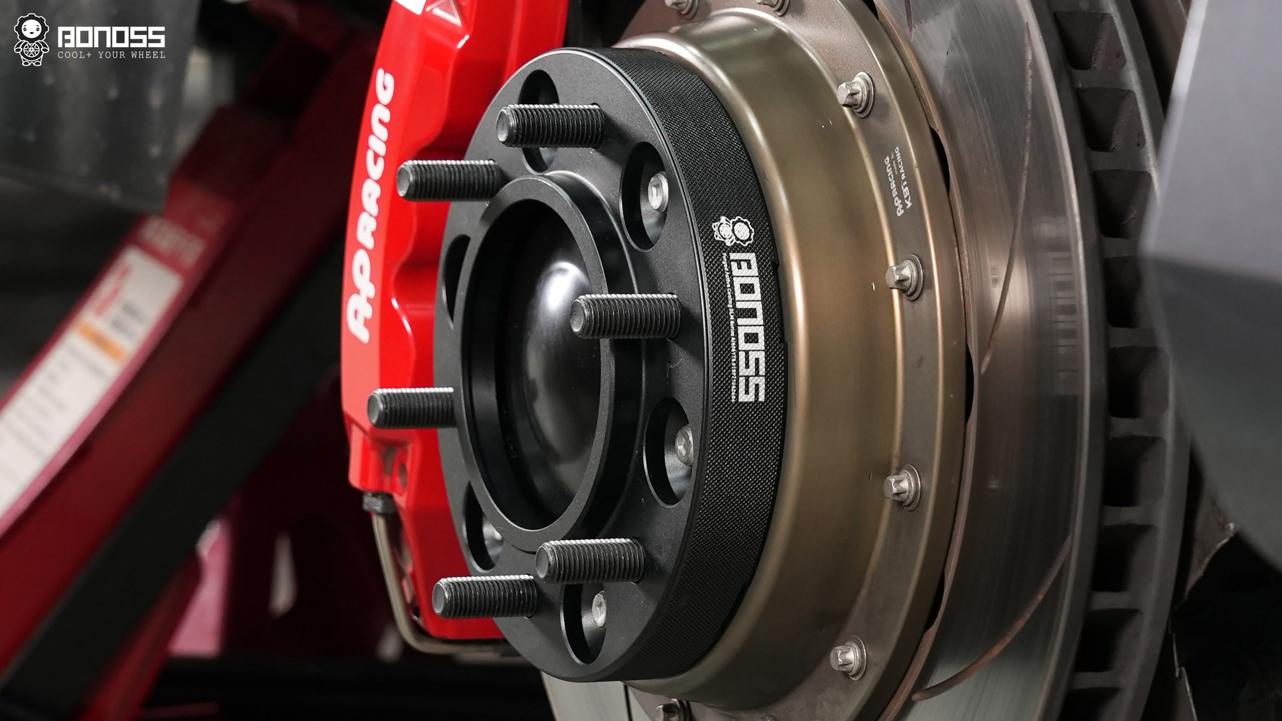 lexus-gx460-hubcentric-wheel-spacers-mounted-on-axle-hub-j150 The installed spacer shows proper hub-centric engagement on the axle of Lexus GX460 hubcentric wheel spacers.